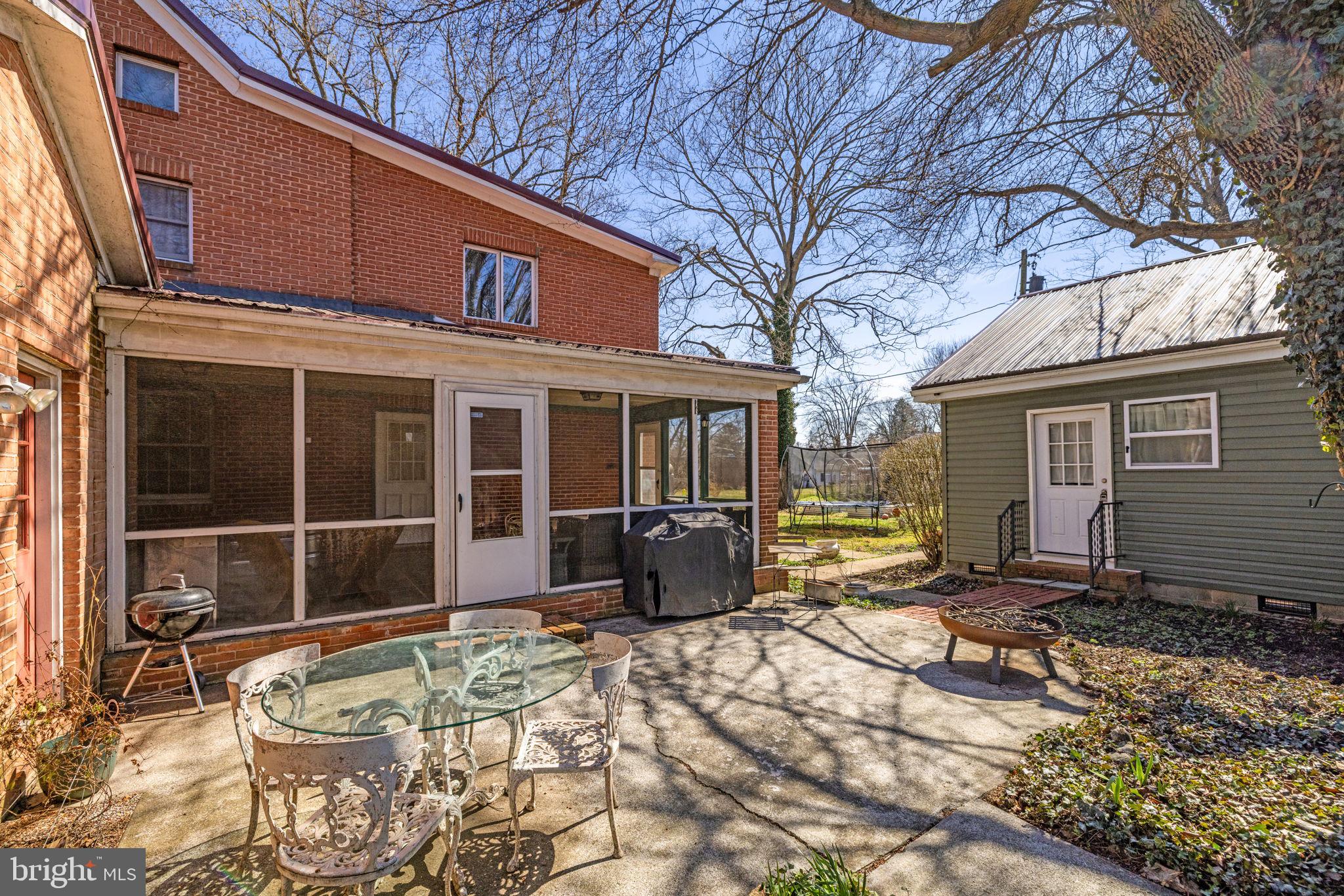 SHEPHERDSTOWN - Residential