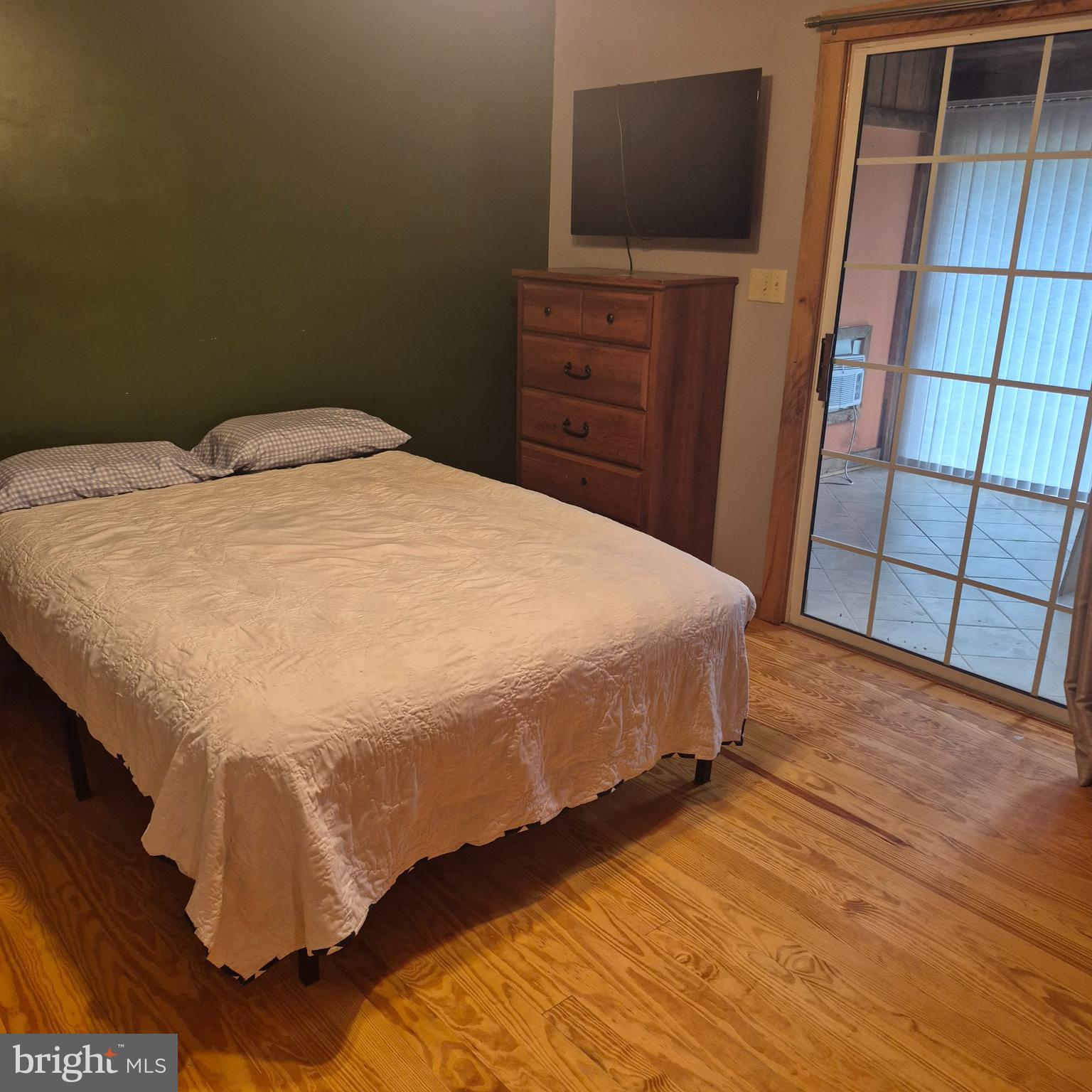 HEATHSVILLE - Residential