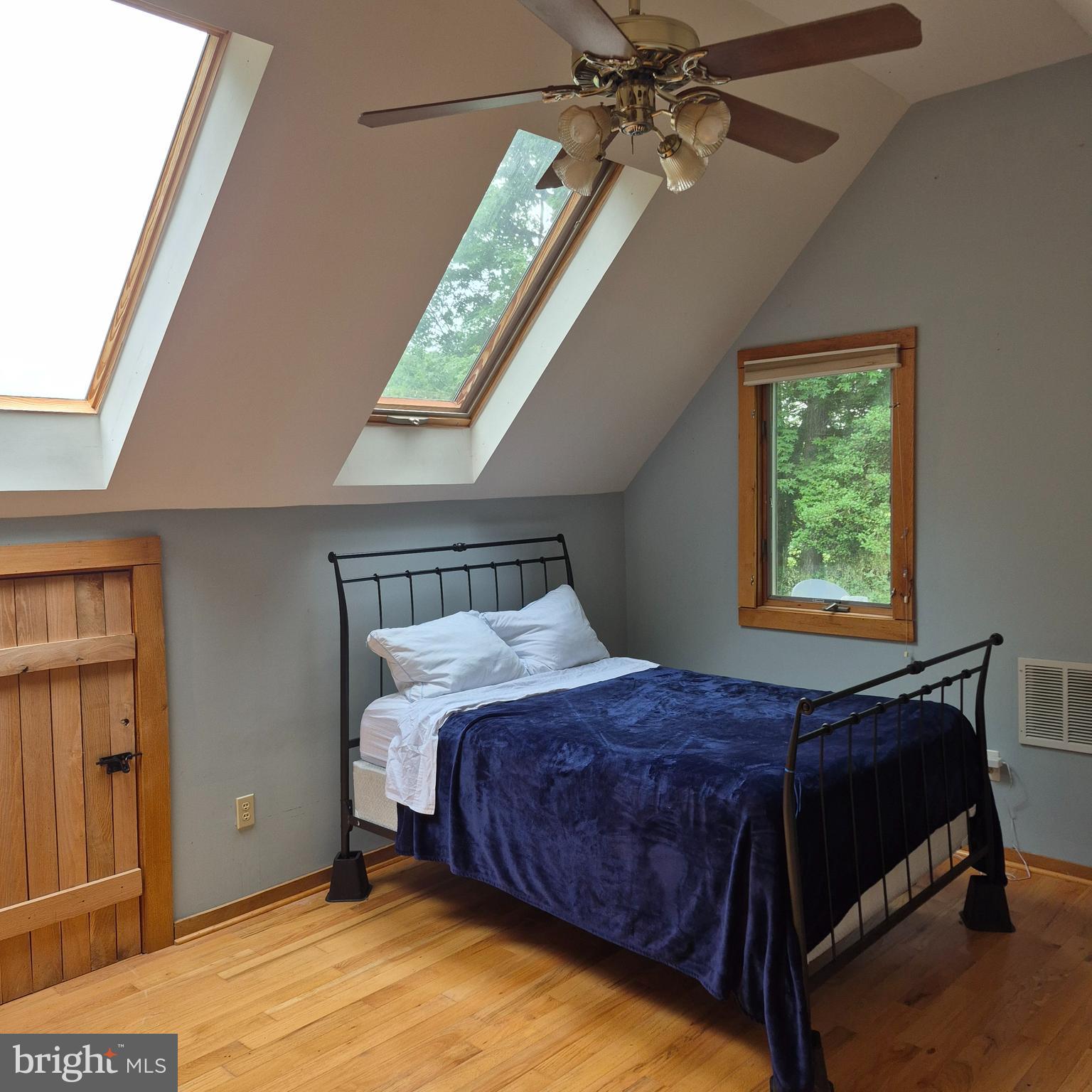 HEATHSVILLE - Residential