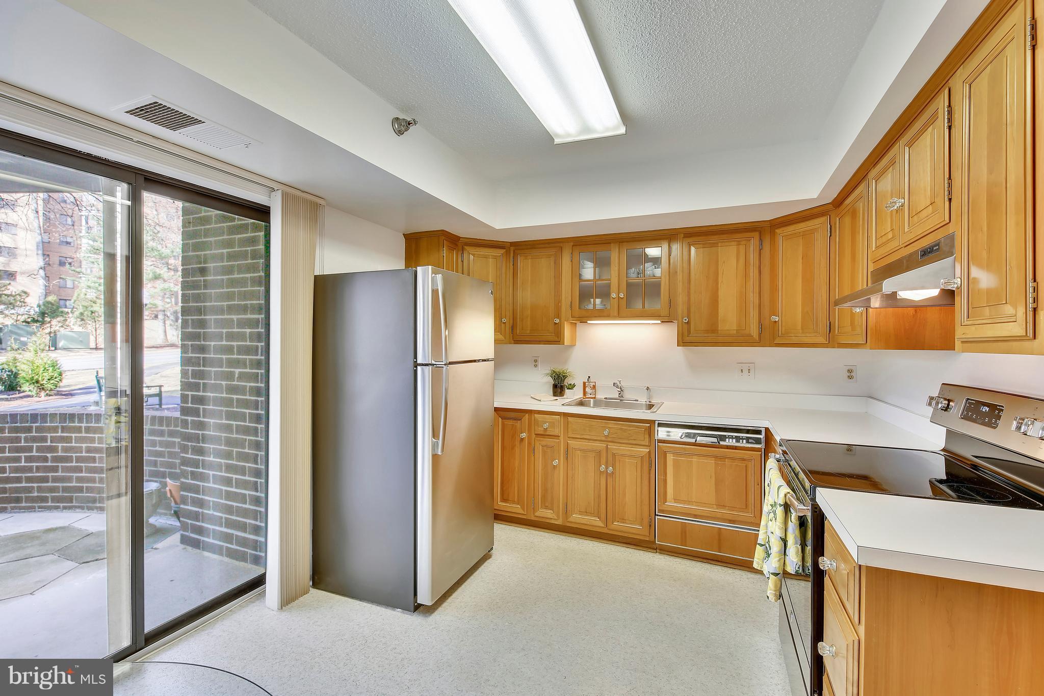 GREENS AT LEISURE WORLD - Residential