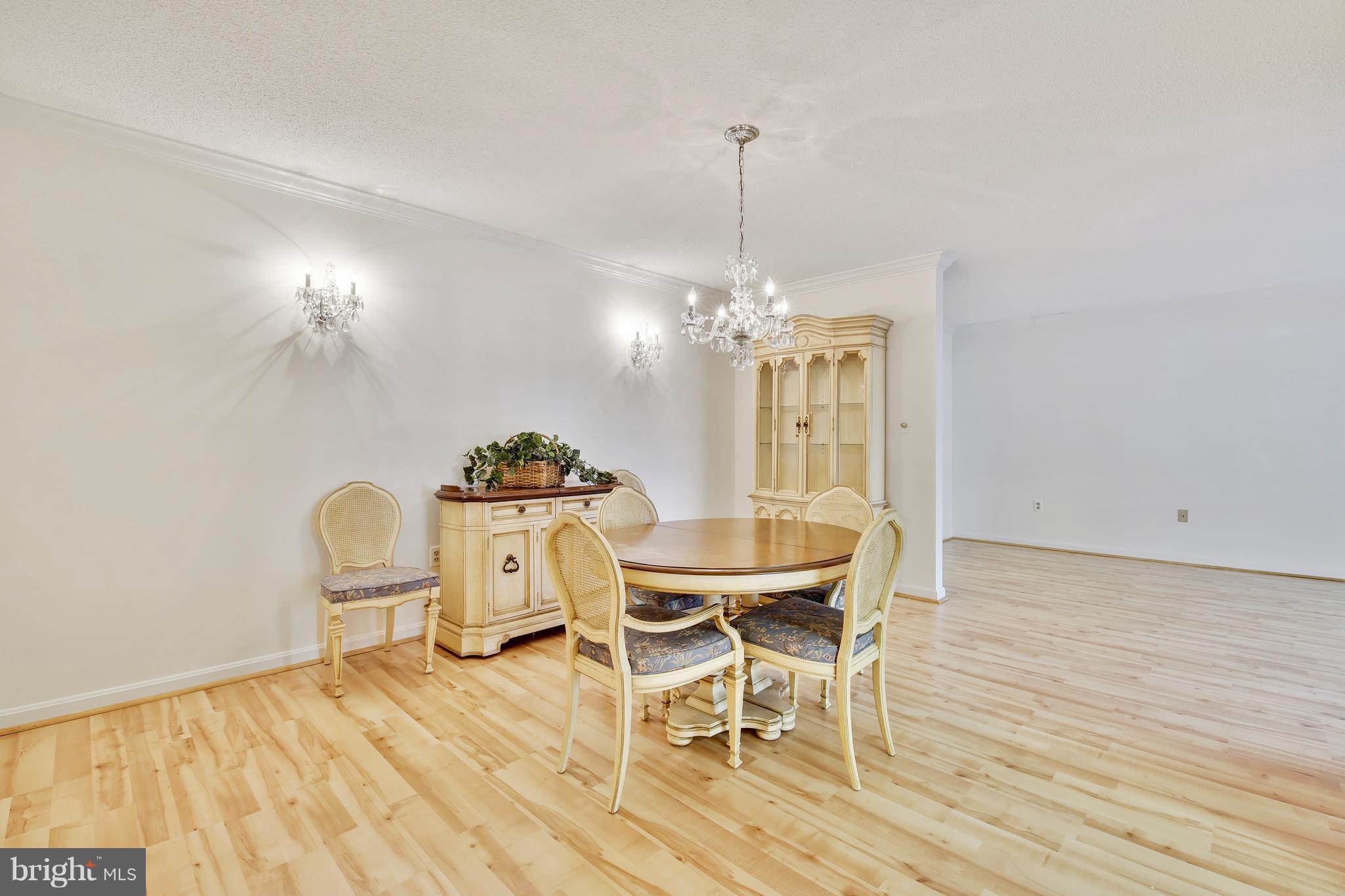 GREENS AT LEISURE WORLD - Residential