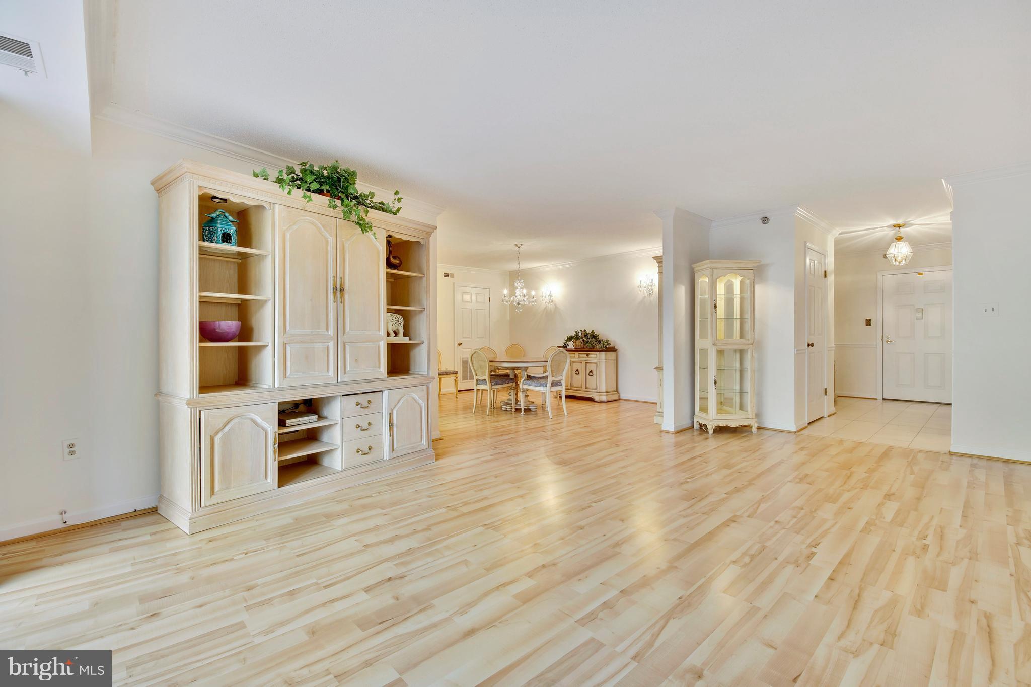 GREENS AT LEISURE WORLD - Residential