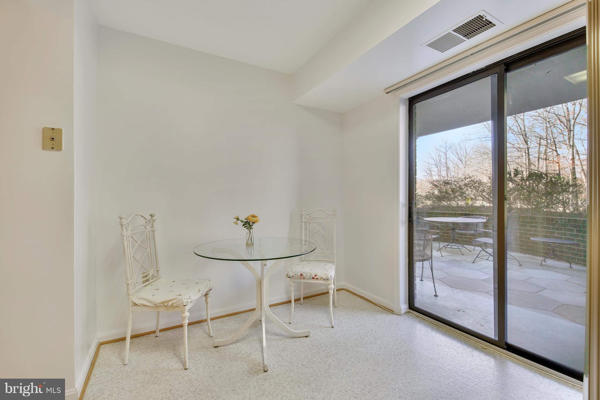 GREENS AT LEISURE WORLD - Residential