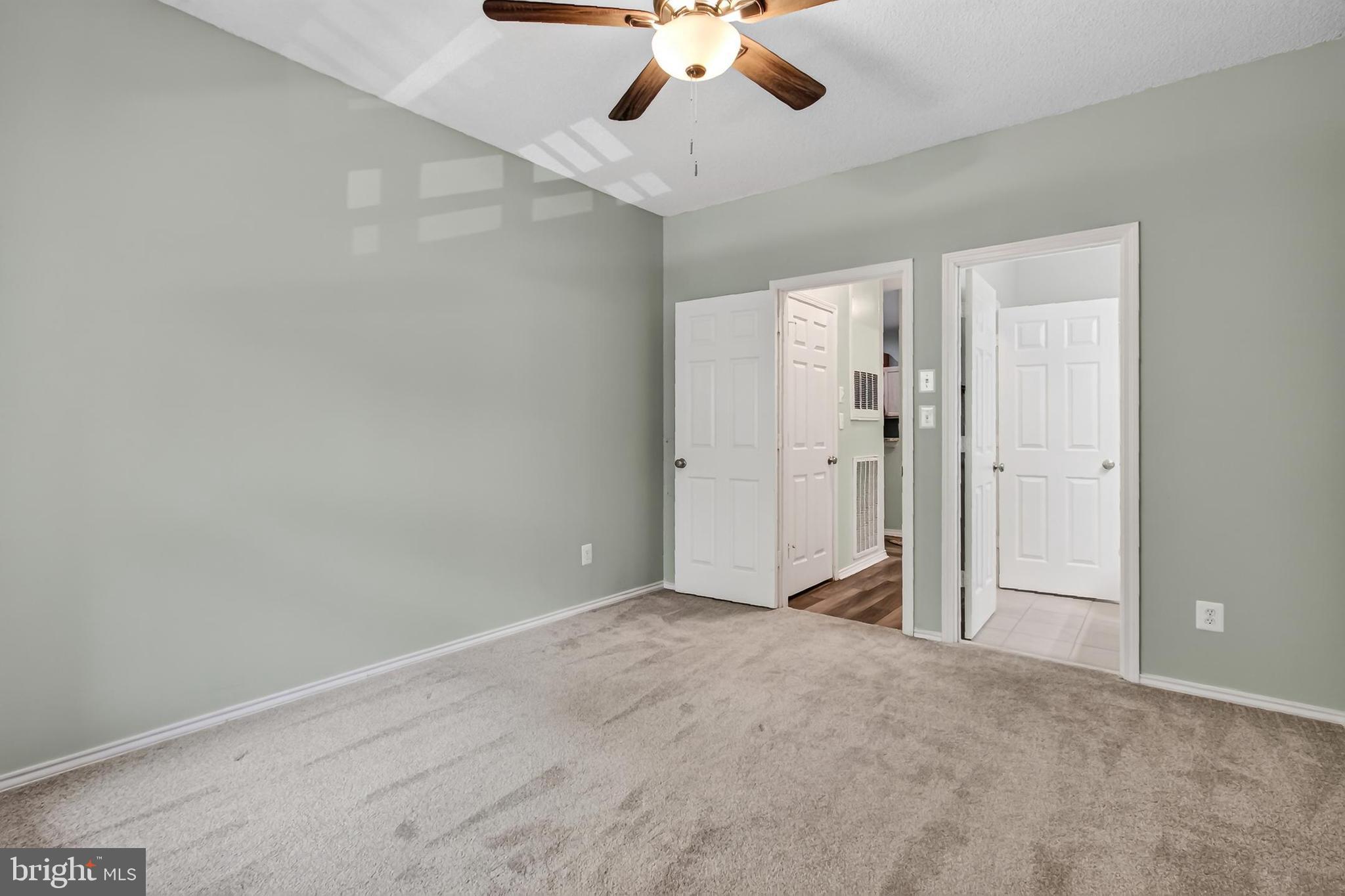 STONECROFT CONDO - Residential