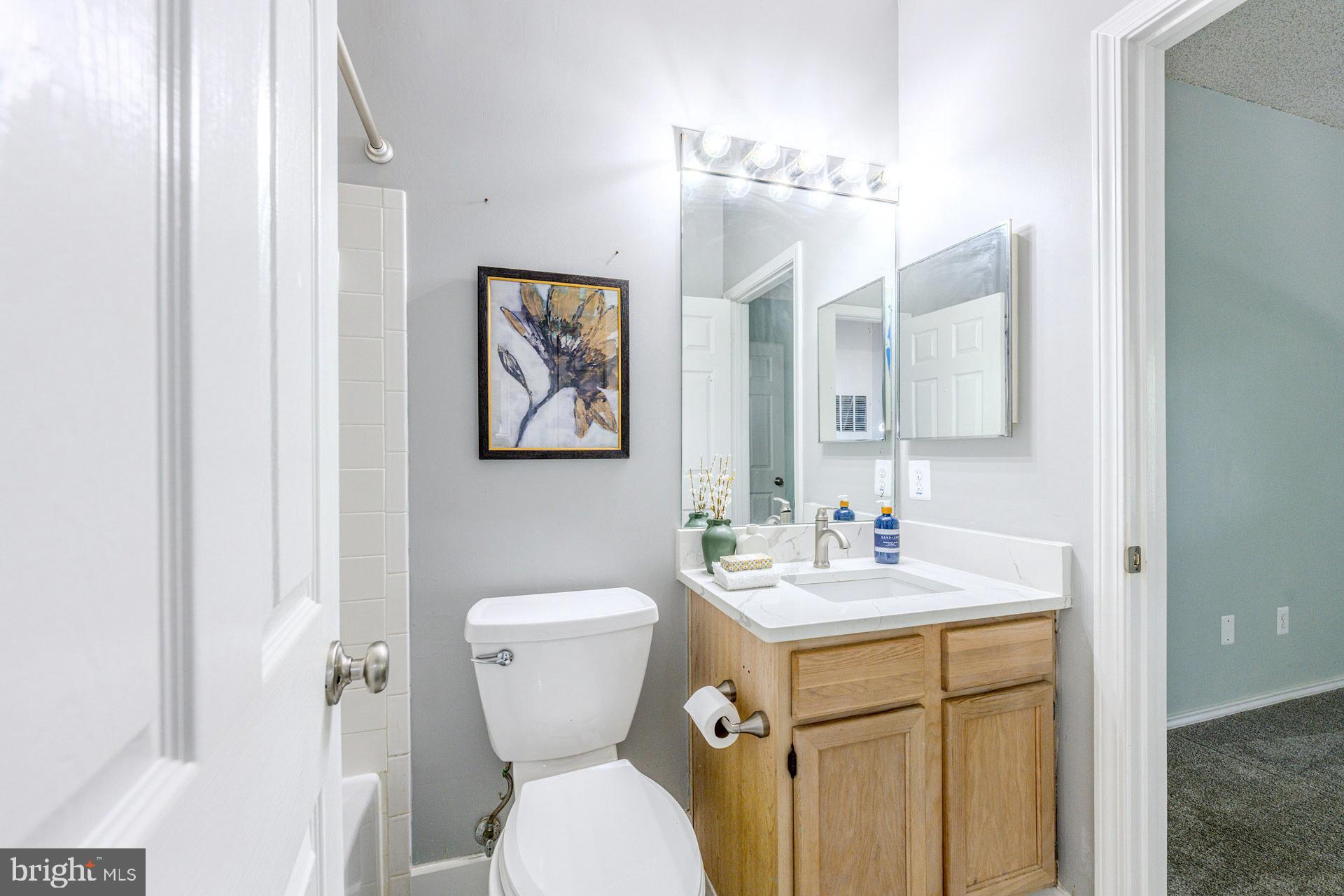STONECROFT CONDO - Residential