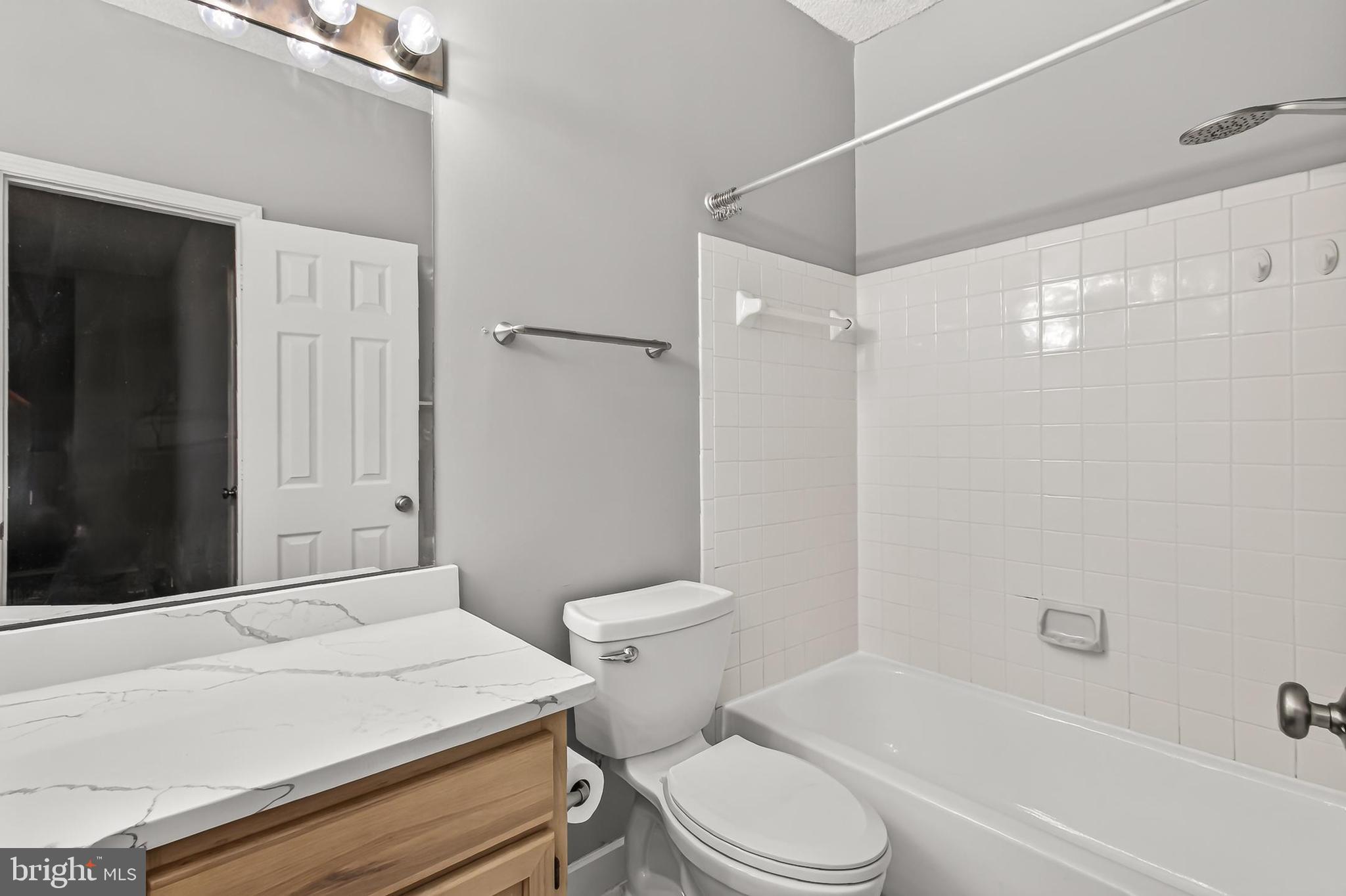 STONECROFT CONDO - Residential