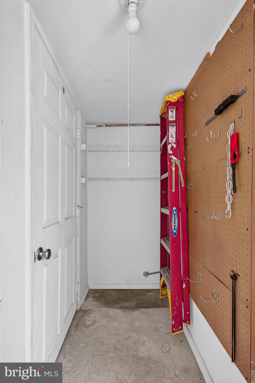 STONECROFT CONDO - Residential