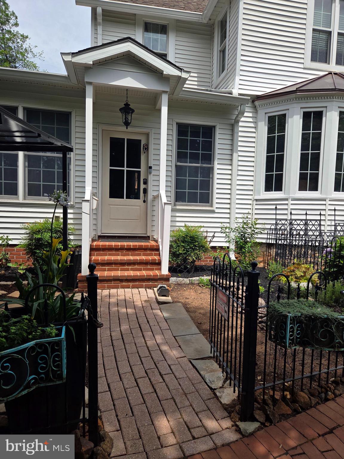 BEL AIR DOWNTOWN - Residential
