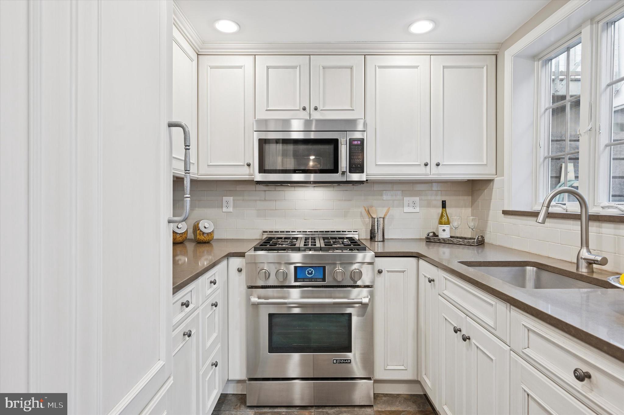 RITTENHOUSE SQUARE - Residential