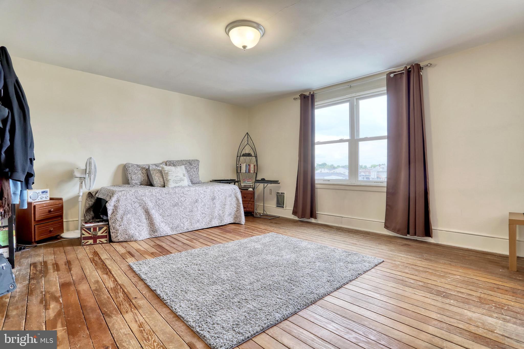 WEST YORK - Residential