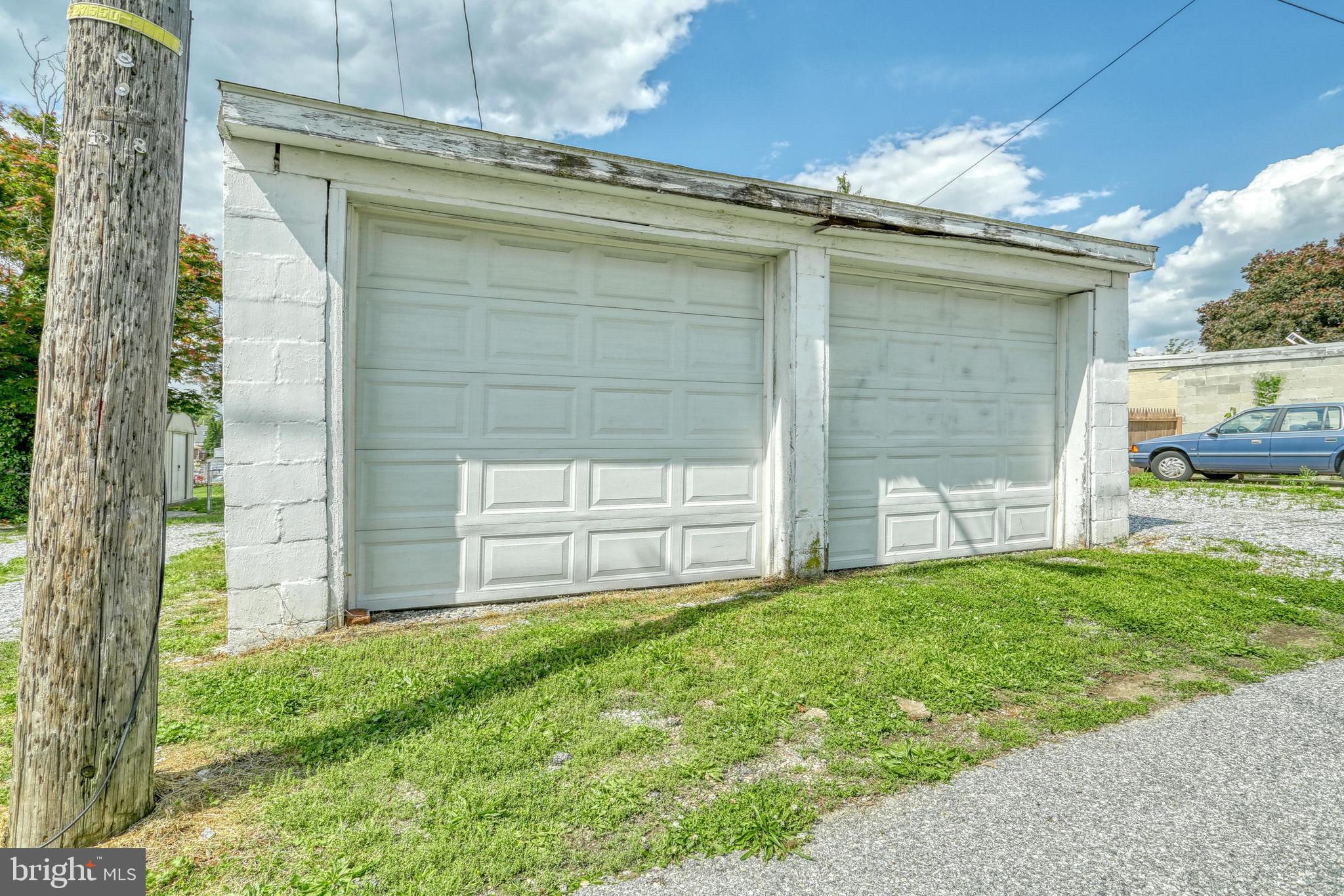 WEST YORK - Residential