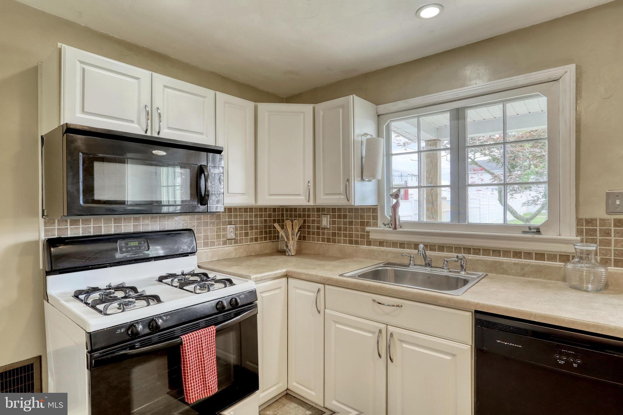 WEST YORK - Residential
