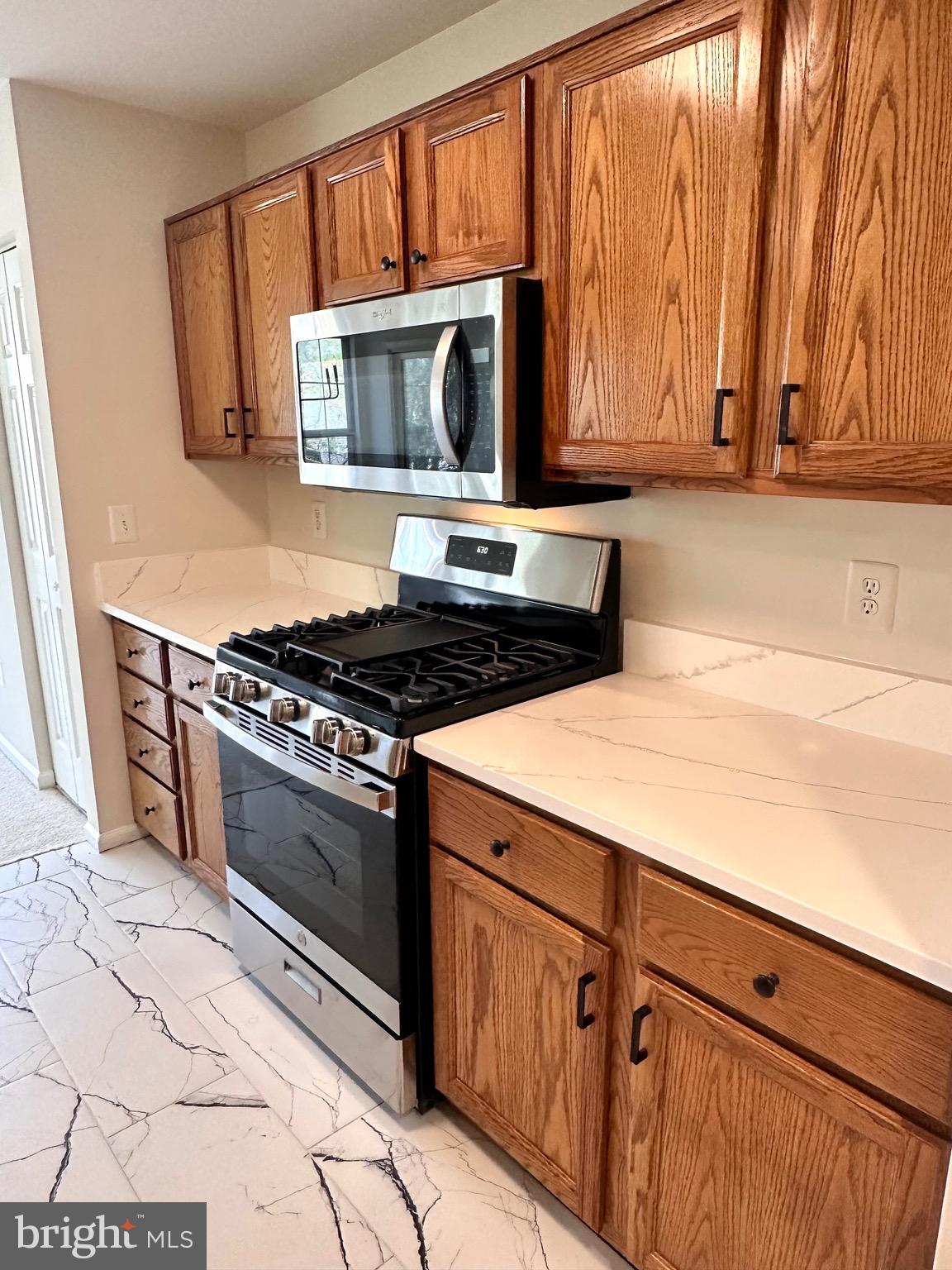 SOUTH MEADOWS - Residential