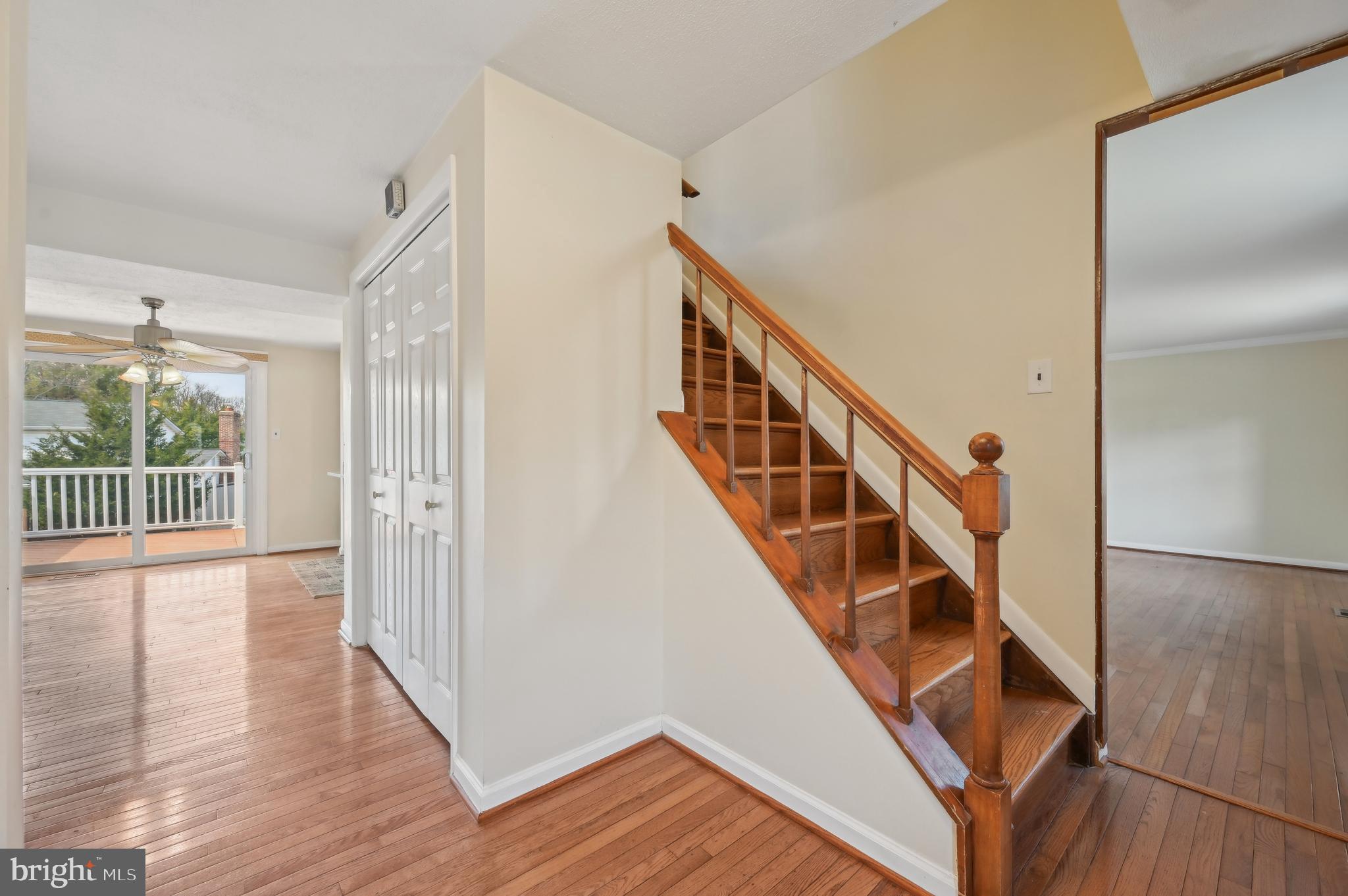 WOODBRIDGE VALLEY - Residential