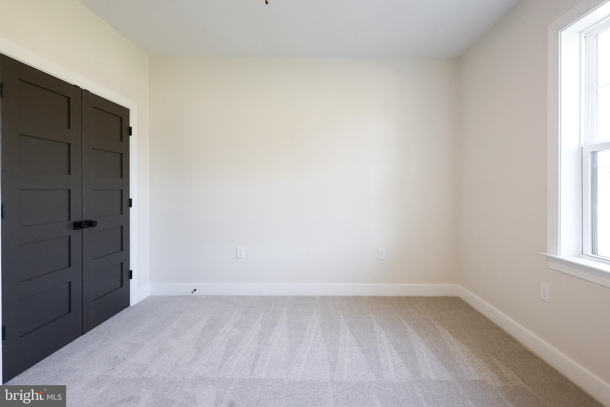 THE RESERVE AT TUSCARORA - Residential