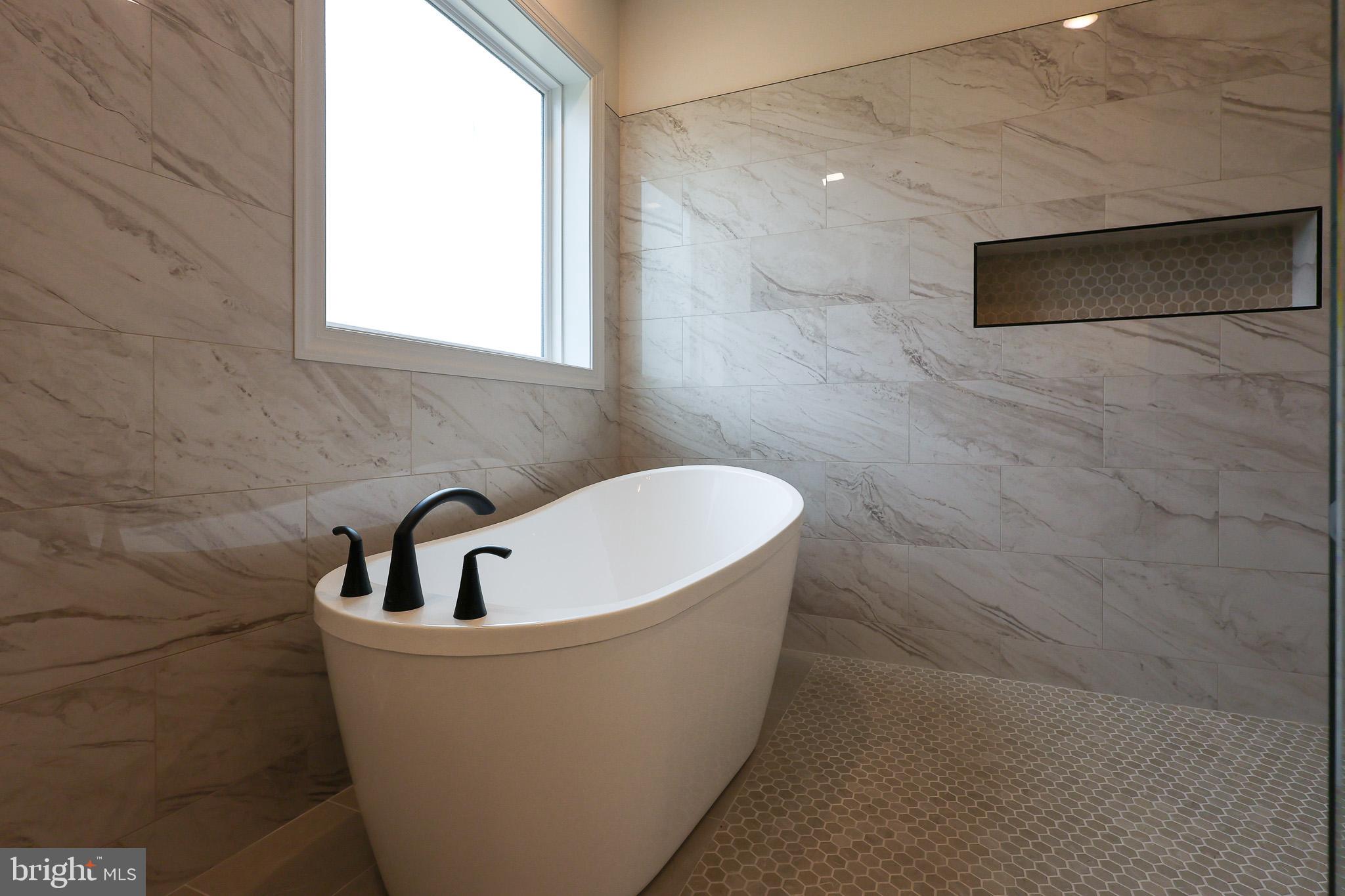 THE RESERVE AT TUSCARORA - Residential