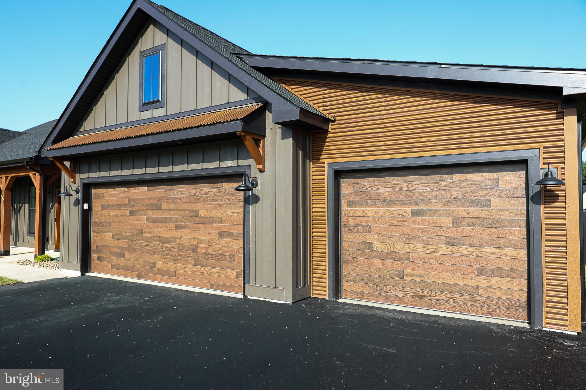 THE RESERVE AT TUSCARORA - Residential