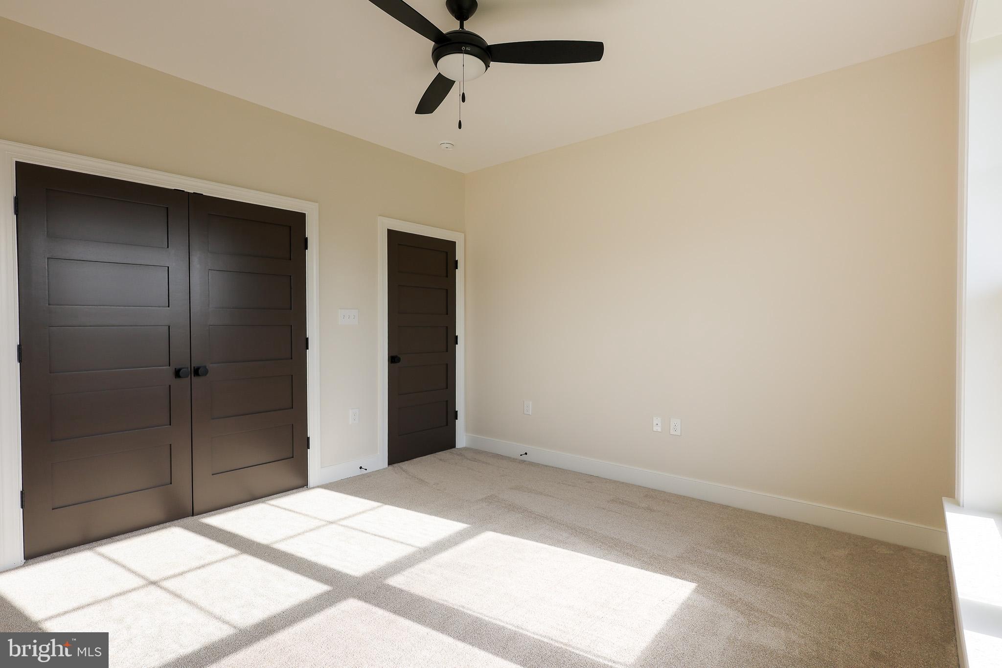THE RESERVE AT TUSCARORA - Residential