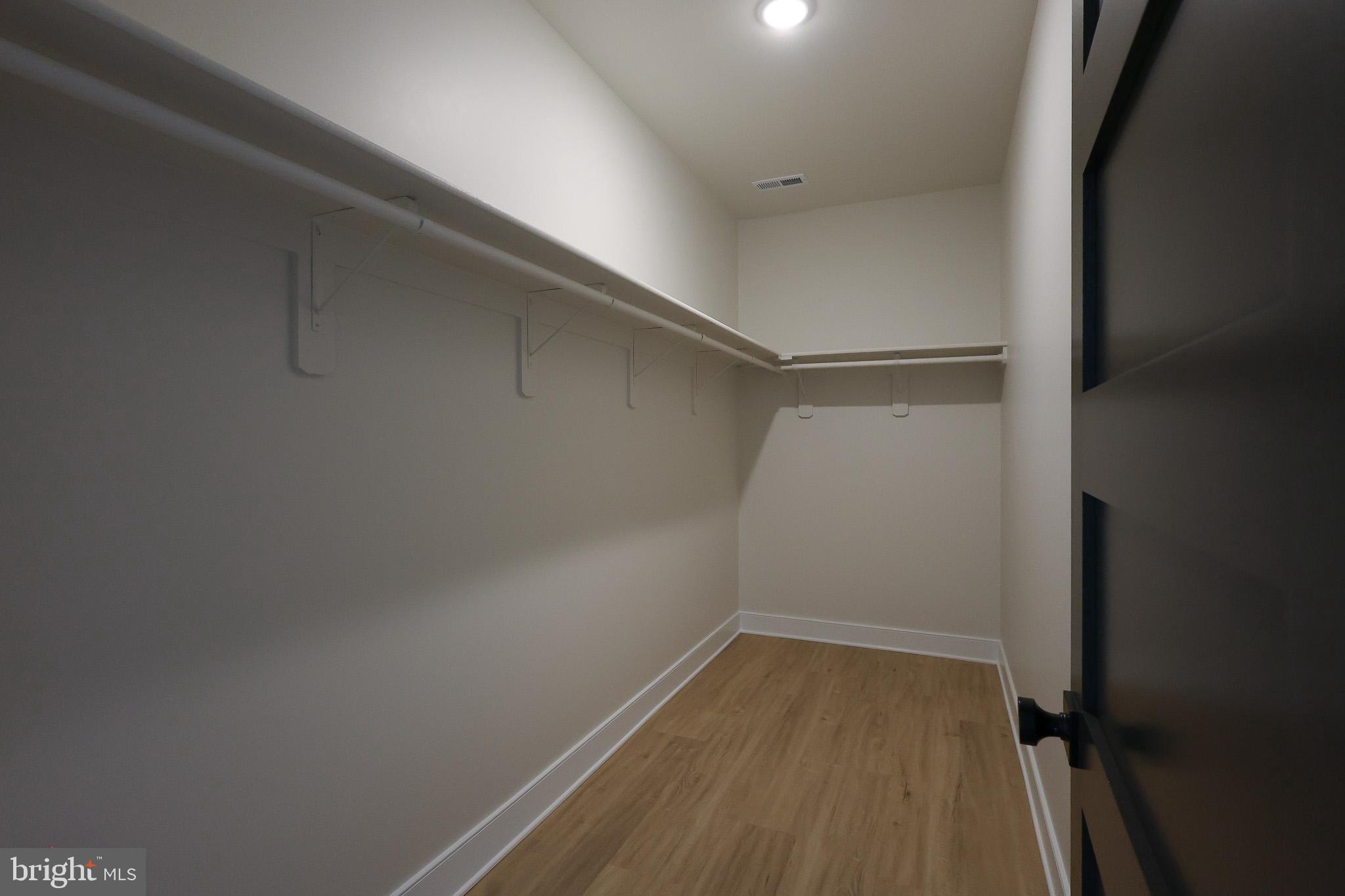 THE RESERVE AT TUSCARORA - Residential