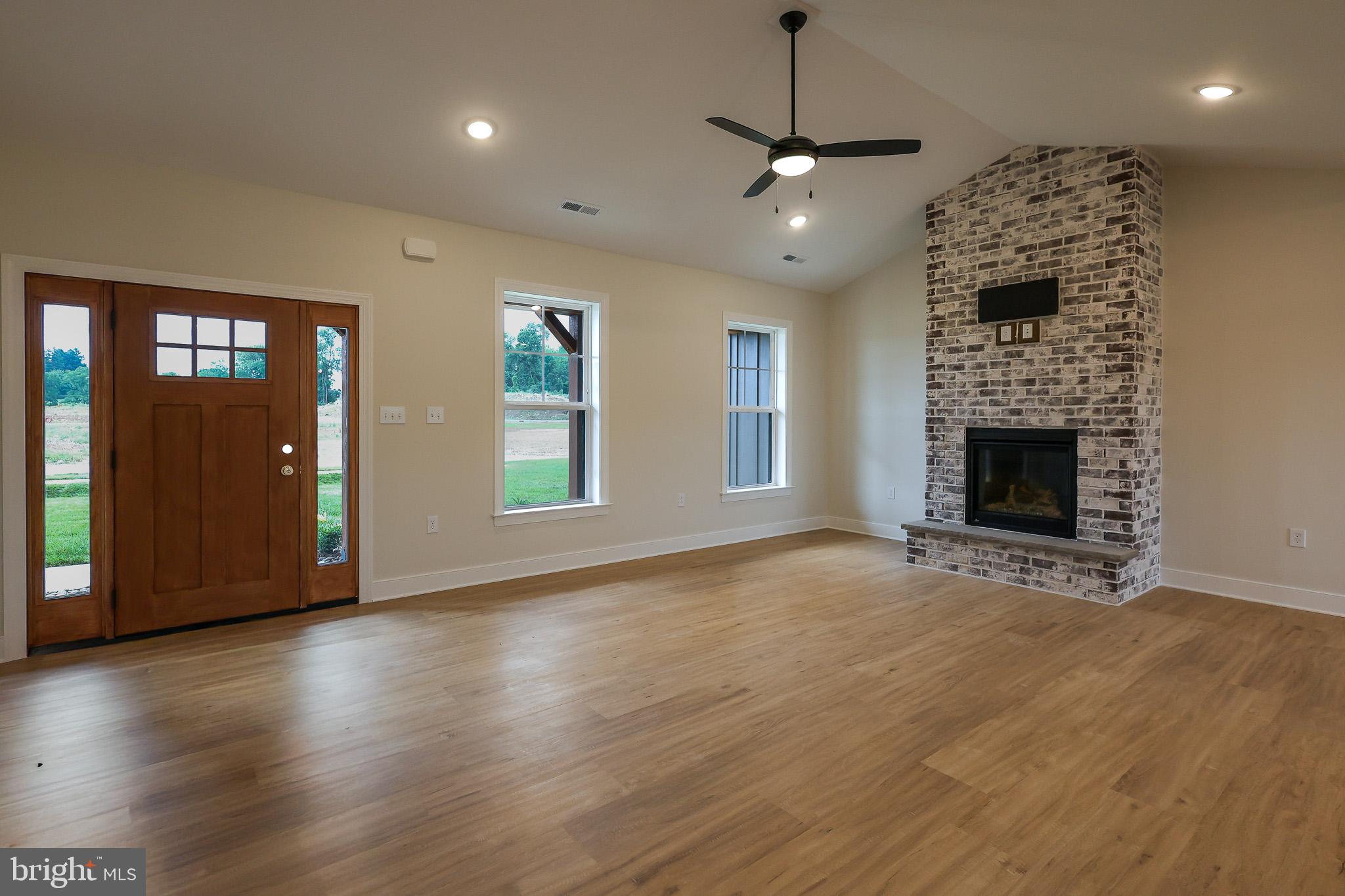 THE RESERVE AT TUSCARORA - Residential