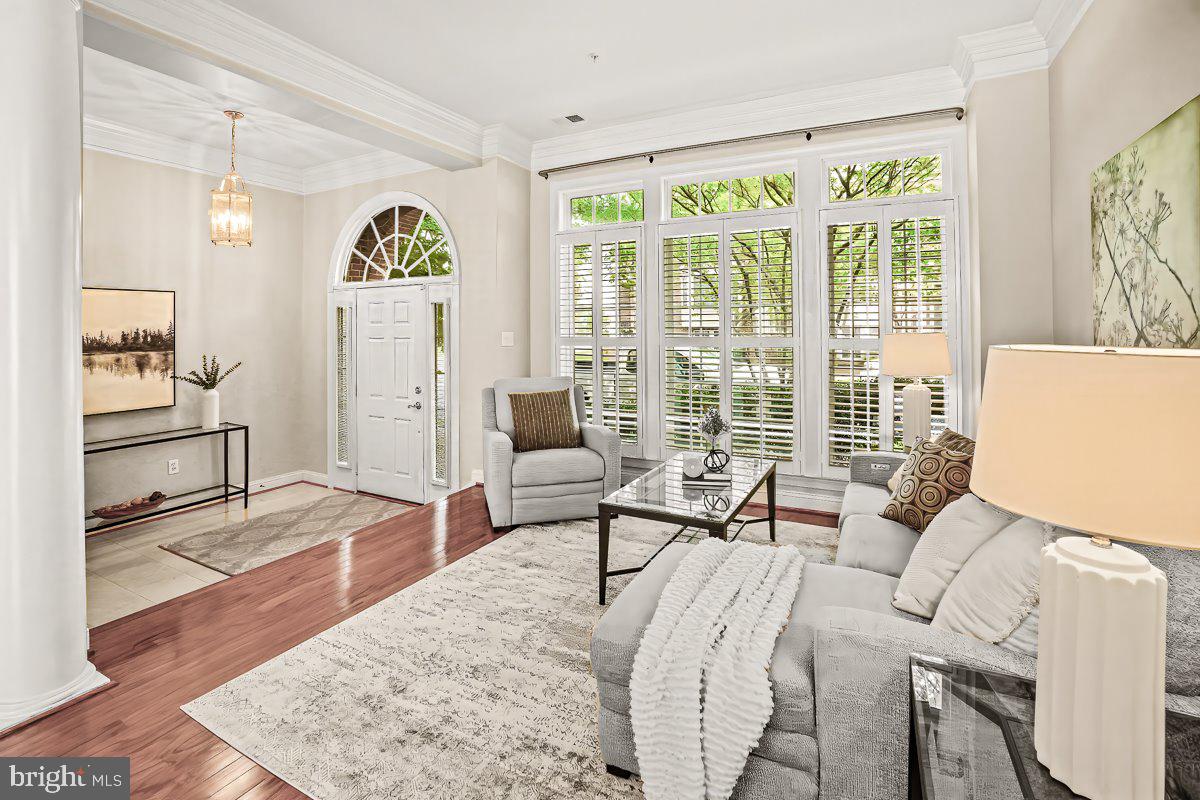 KING FARM BAILEYS COMMON - Residential