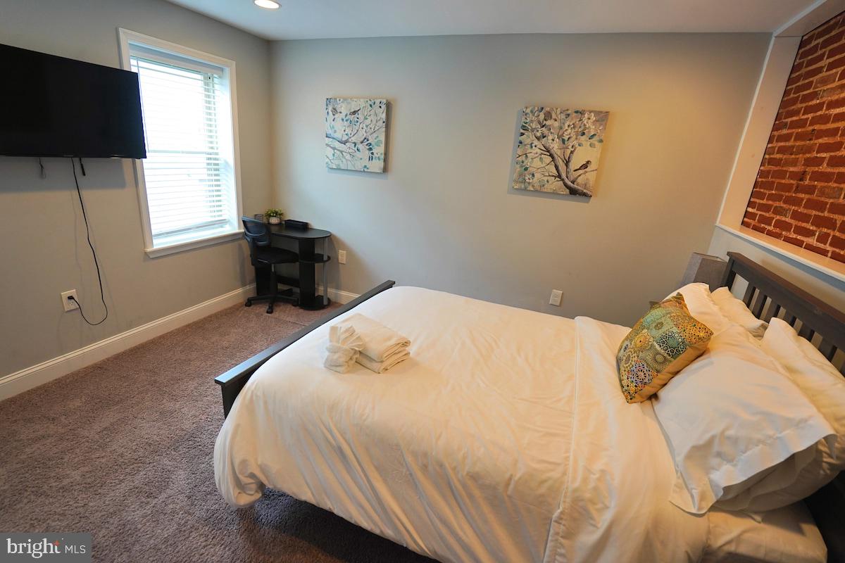 UPPER FELLS POINT - Residential
