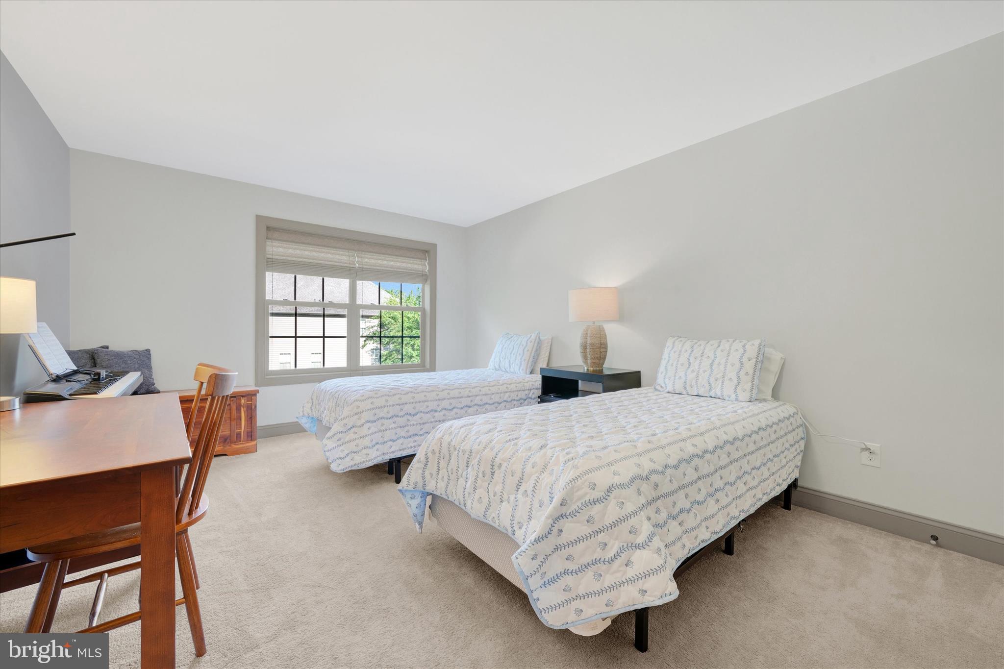 CENTERVILLE POINT - Residential
