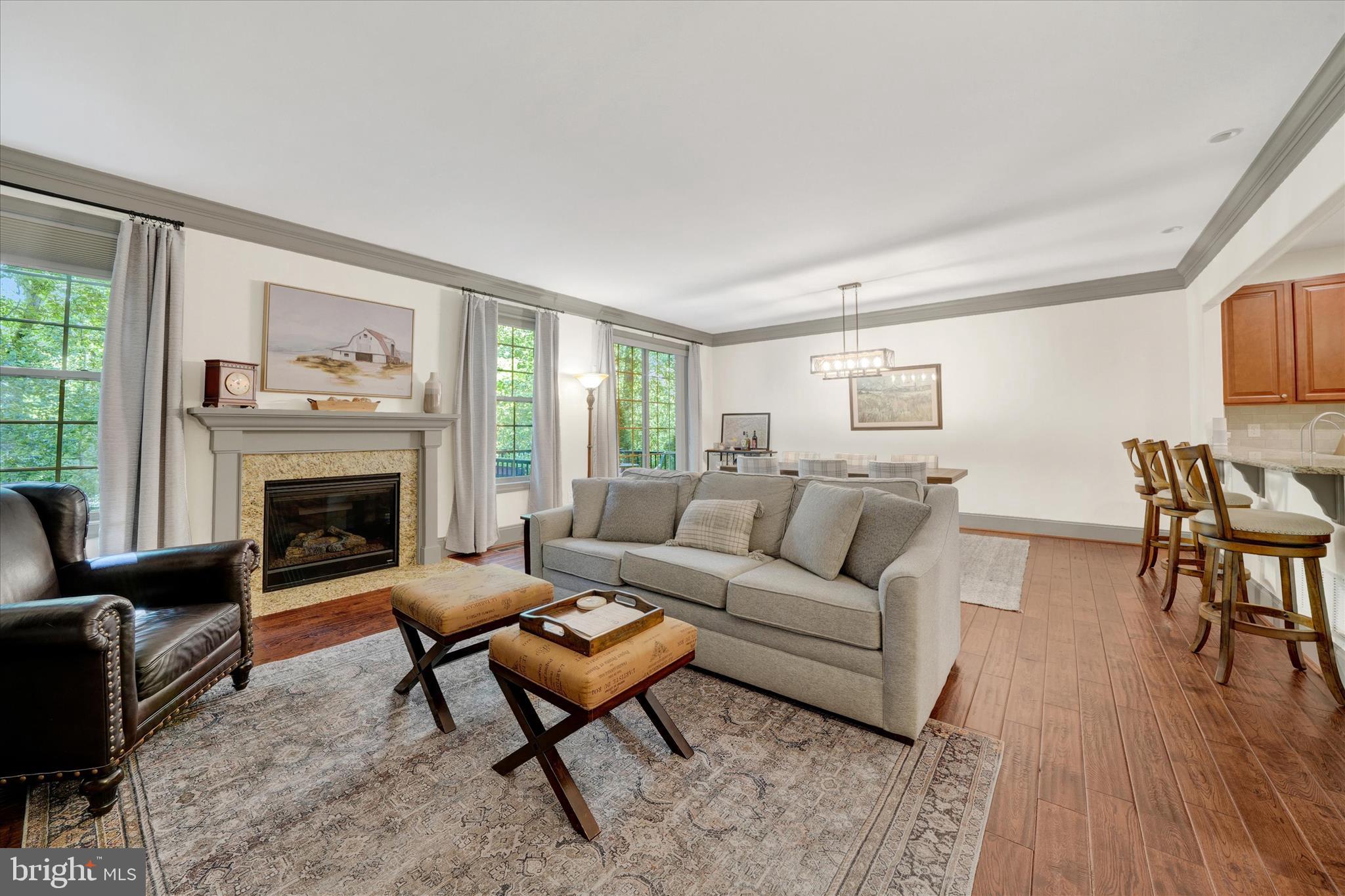 CENTERVILLE POINT - Residential