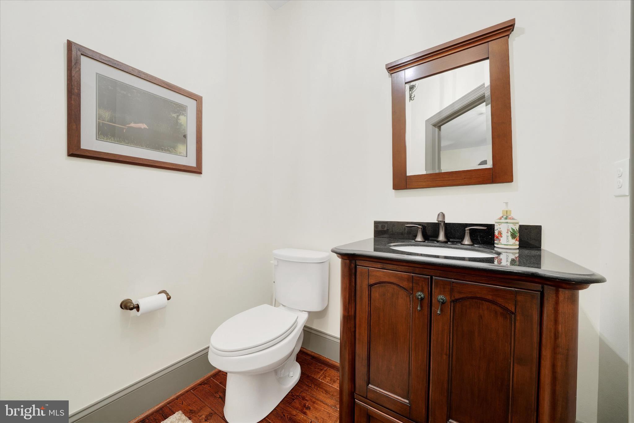 CENTERVILLE POINT - Residential