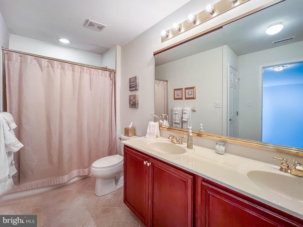 REGENCY AT NORTHAM - Residential