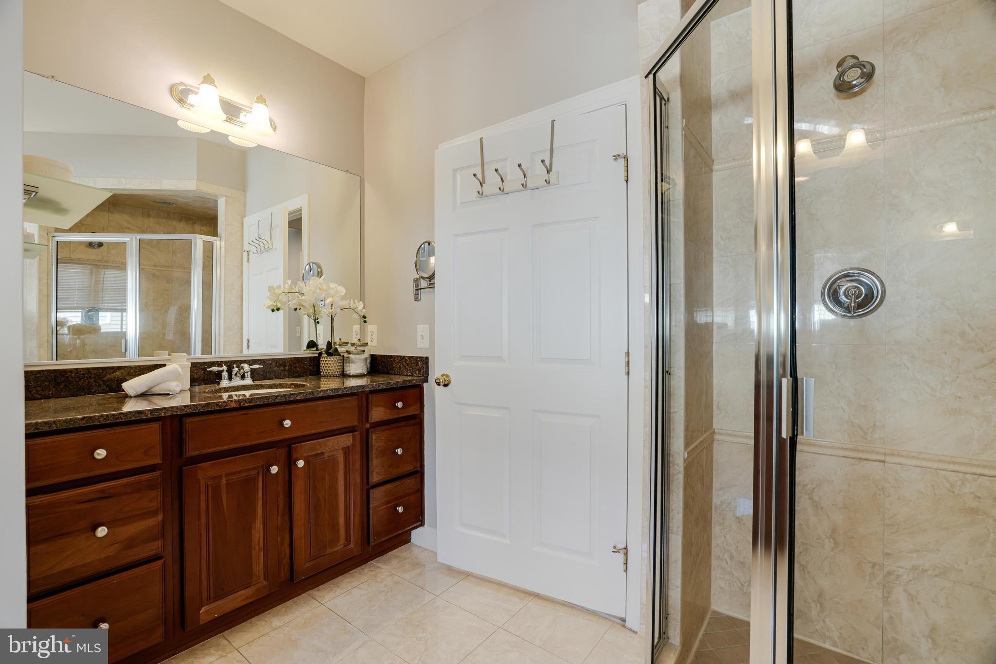 CASCADES LOWES ISLAND - Residential