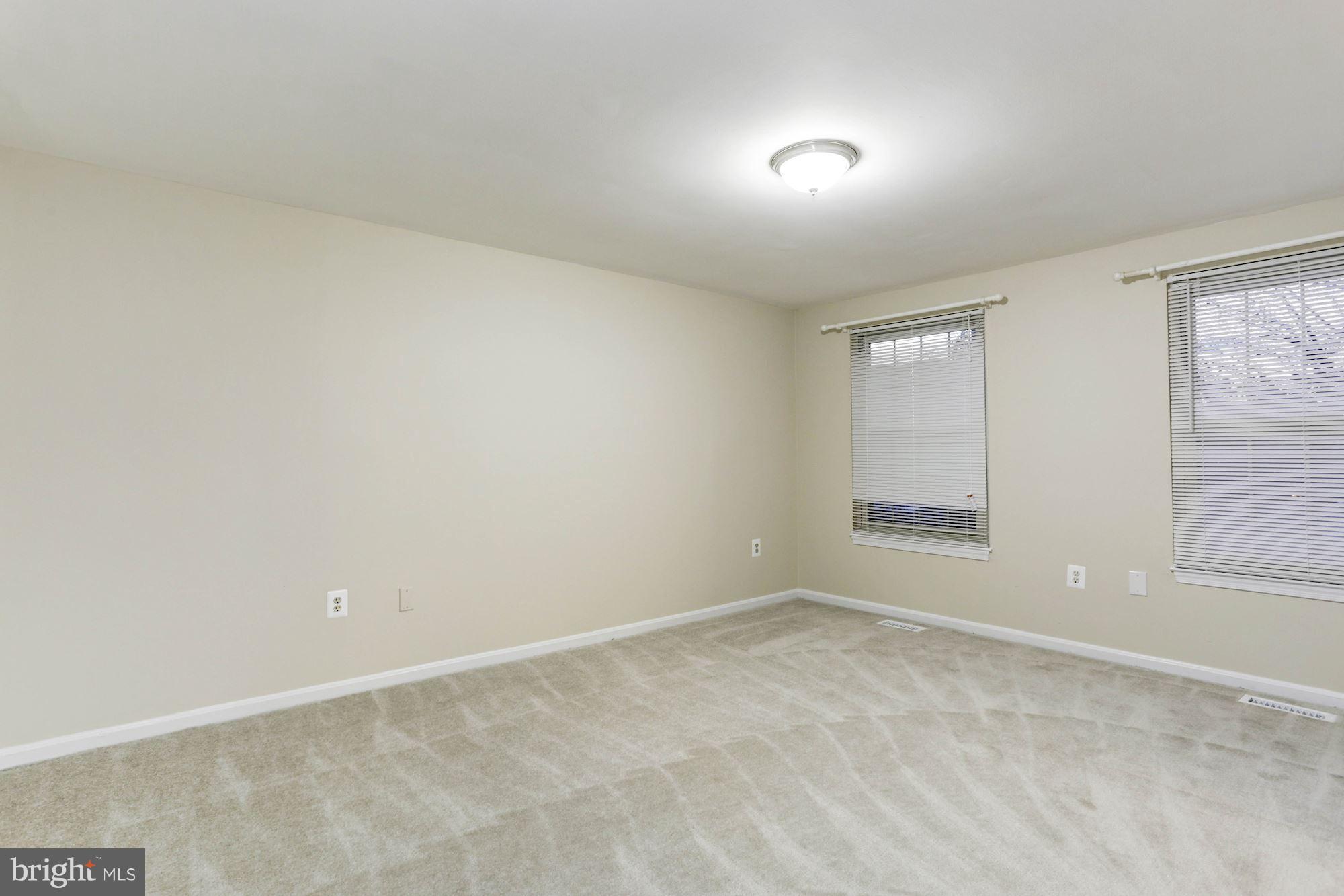 CHURCHILL TOWN SECTOR - Residential Lease