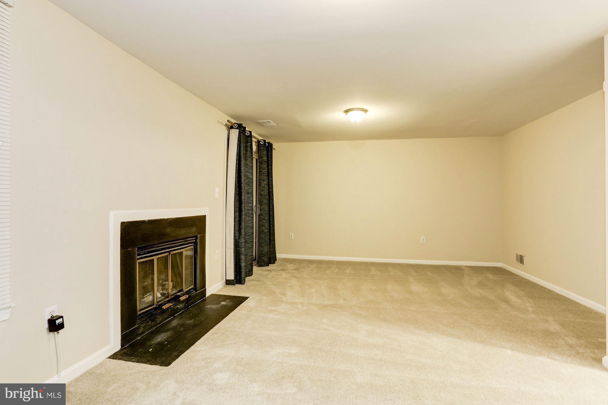 CHURCHILL TOWN SECTOR - Residential Lease