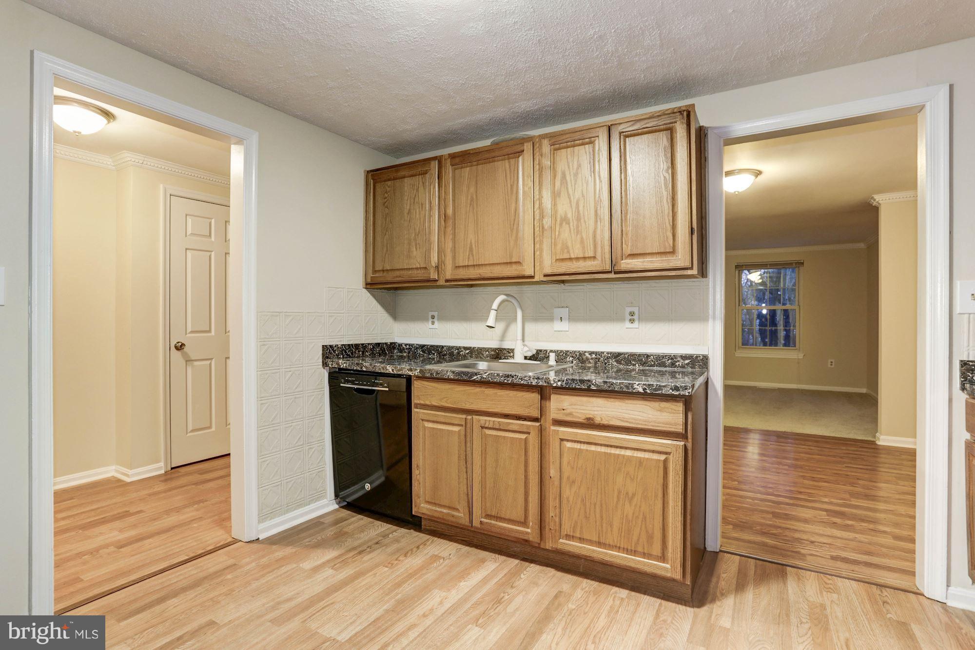 CHURCHILL TOWN SECTOR - Residential Lease