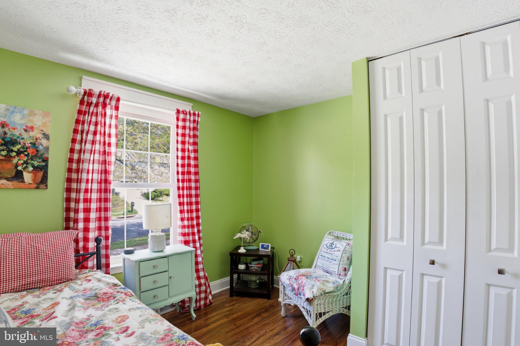 RAINTREE - Residential