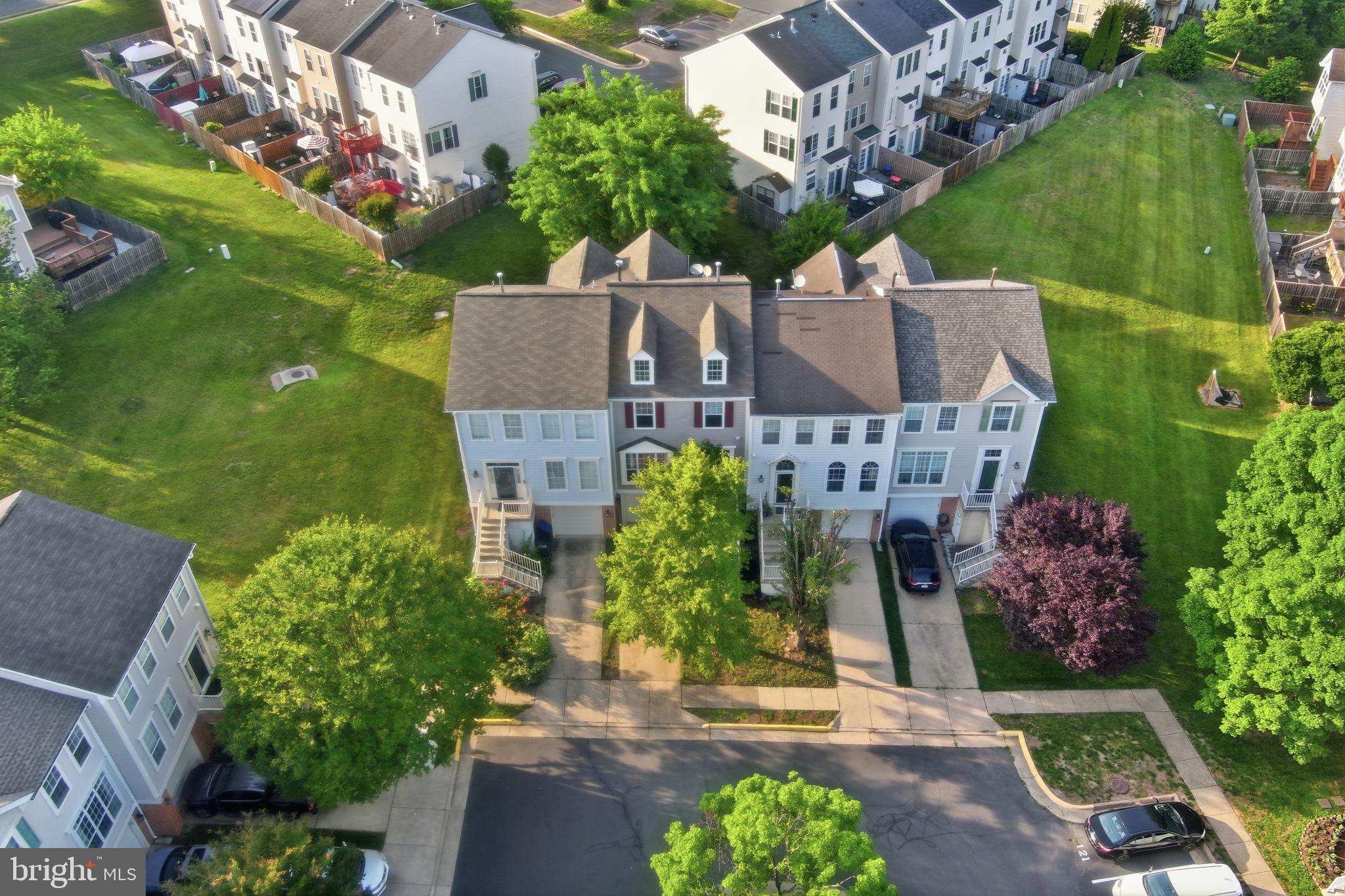 COMPTON VILLAGE - Residential