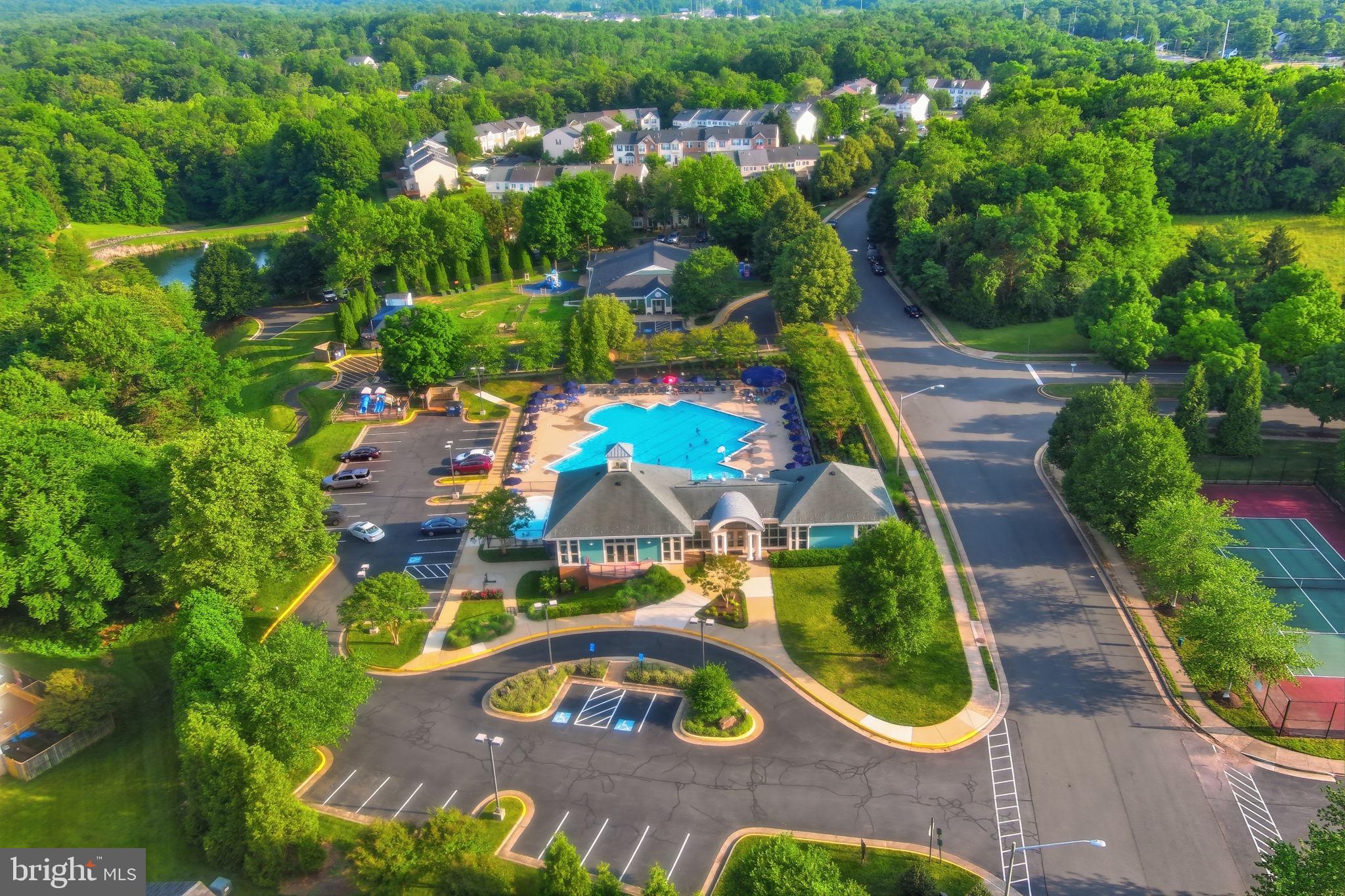 COMPTON VILLAGE - Residential
