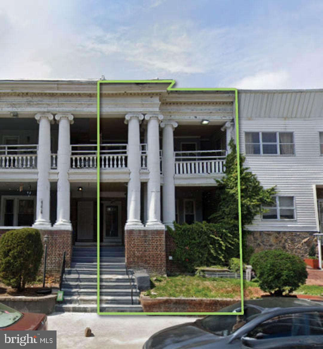 Seller owns additional real estate in the same immediate area and would consider a portfolio sale. Contact broker for more information.