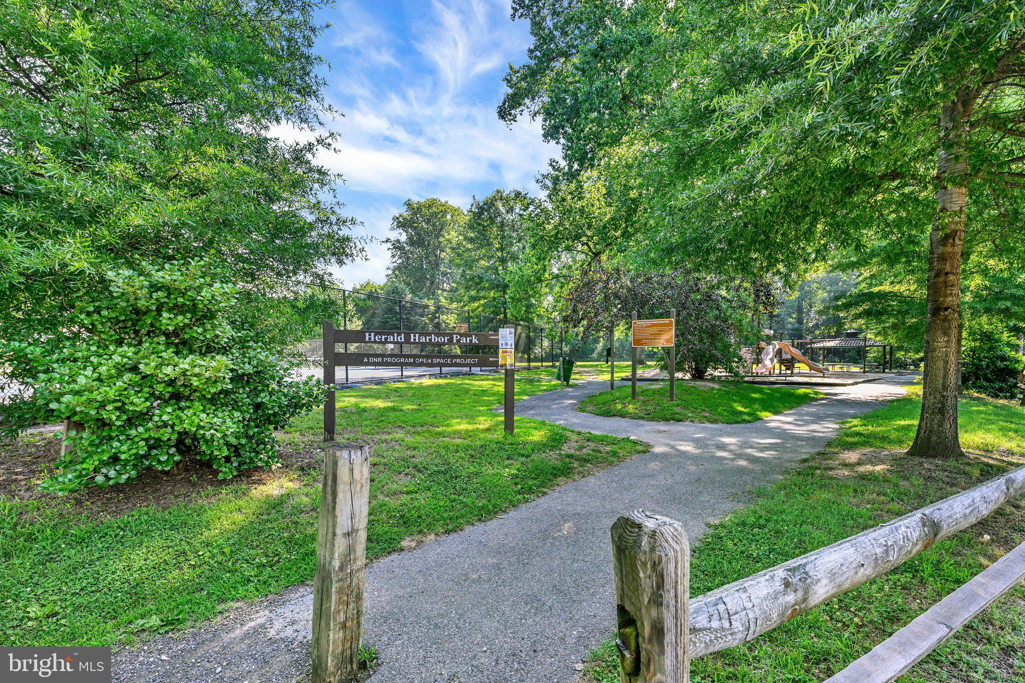 HERALD HARBOR - Residential