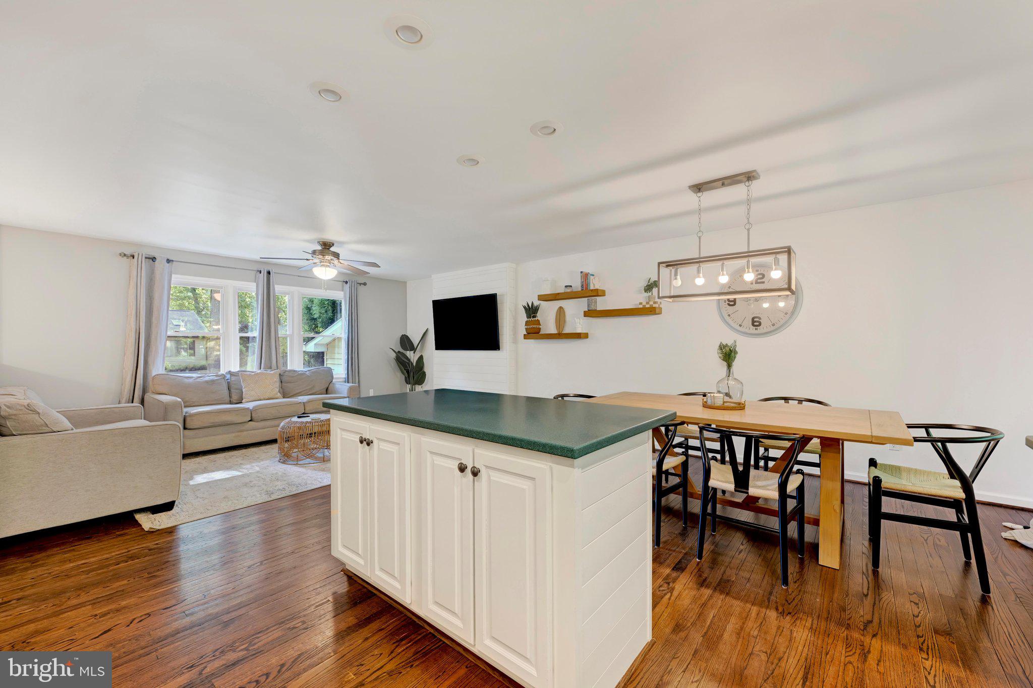 HERALD HARBOR - Residential
