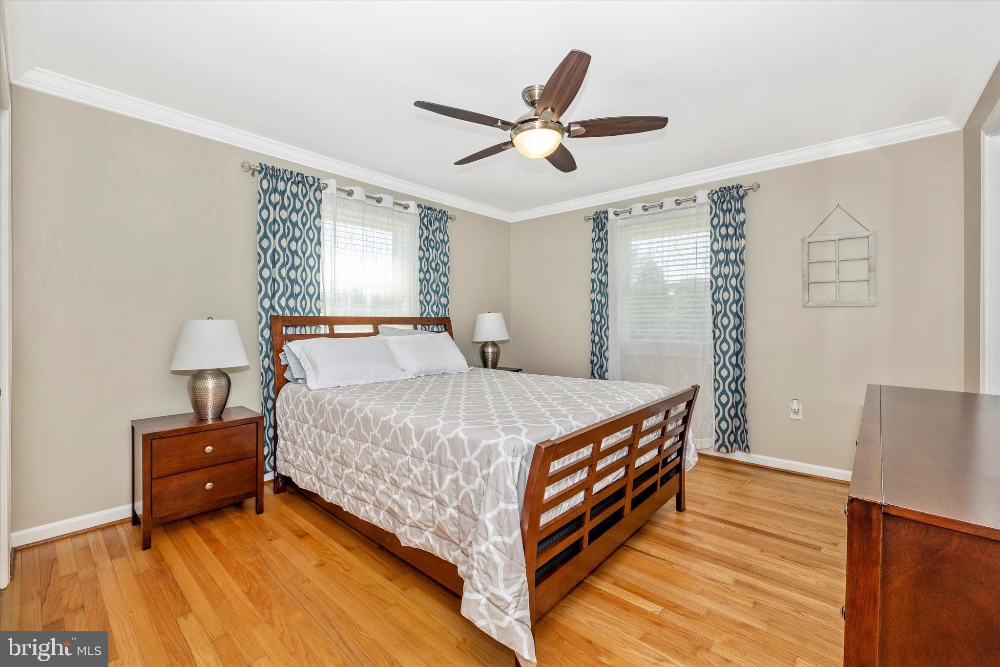 BROADVIEW ACRES - Residential