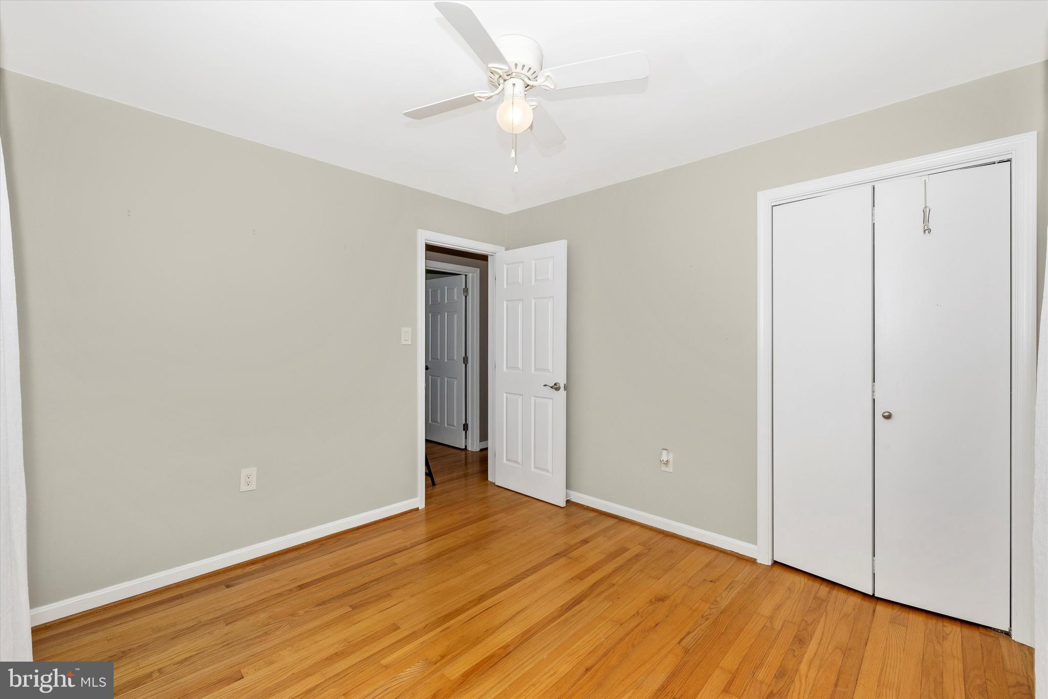 BROADVIEW ACRES - Residential