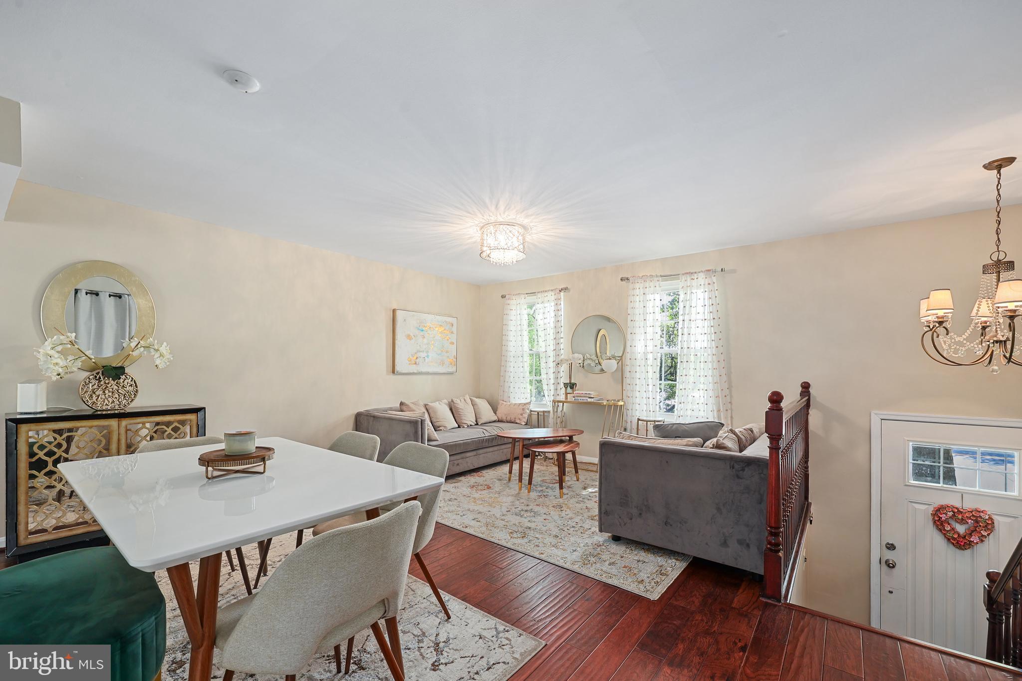HERITAGE VILLAGE - Residential