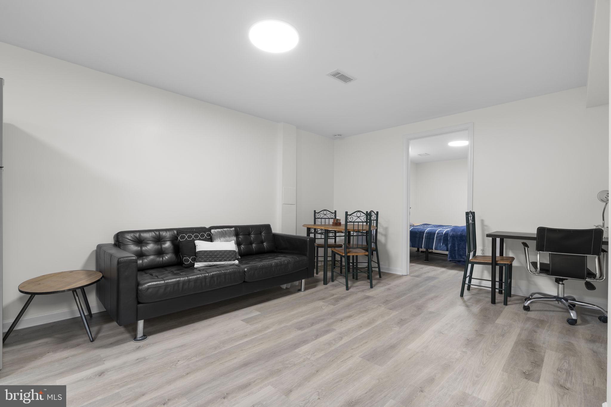 DANIELS PARK- ADDN - Residential