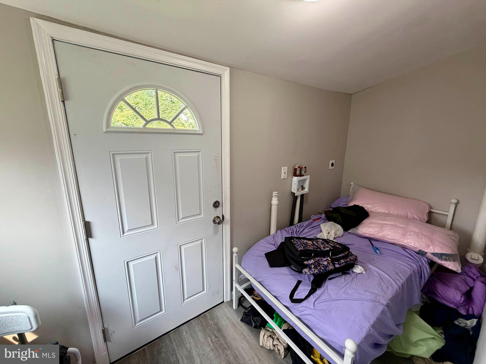 ELKTON - Residential