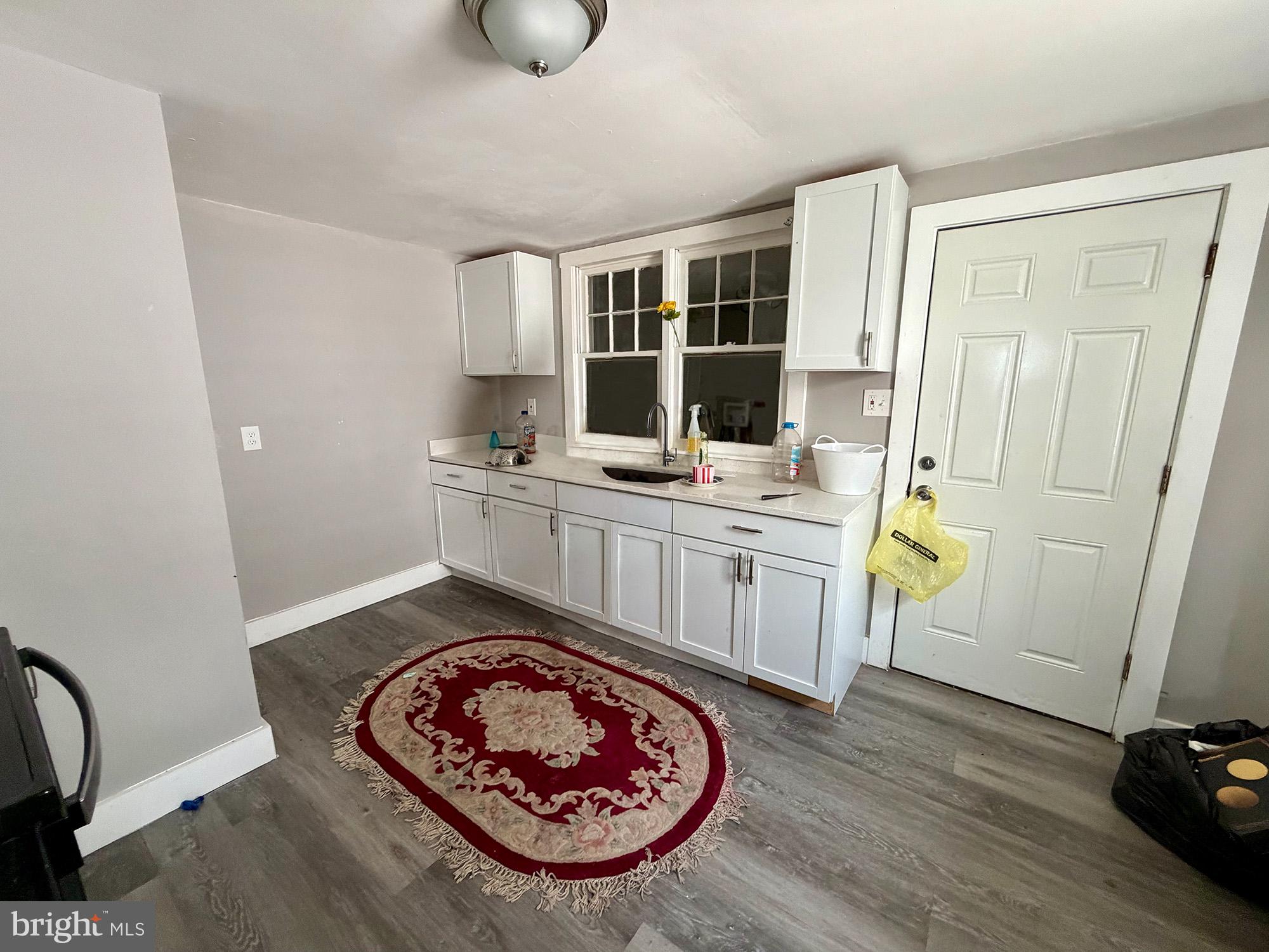 ELKTON - Residential