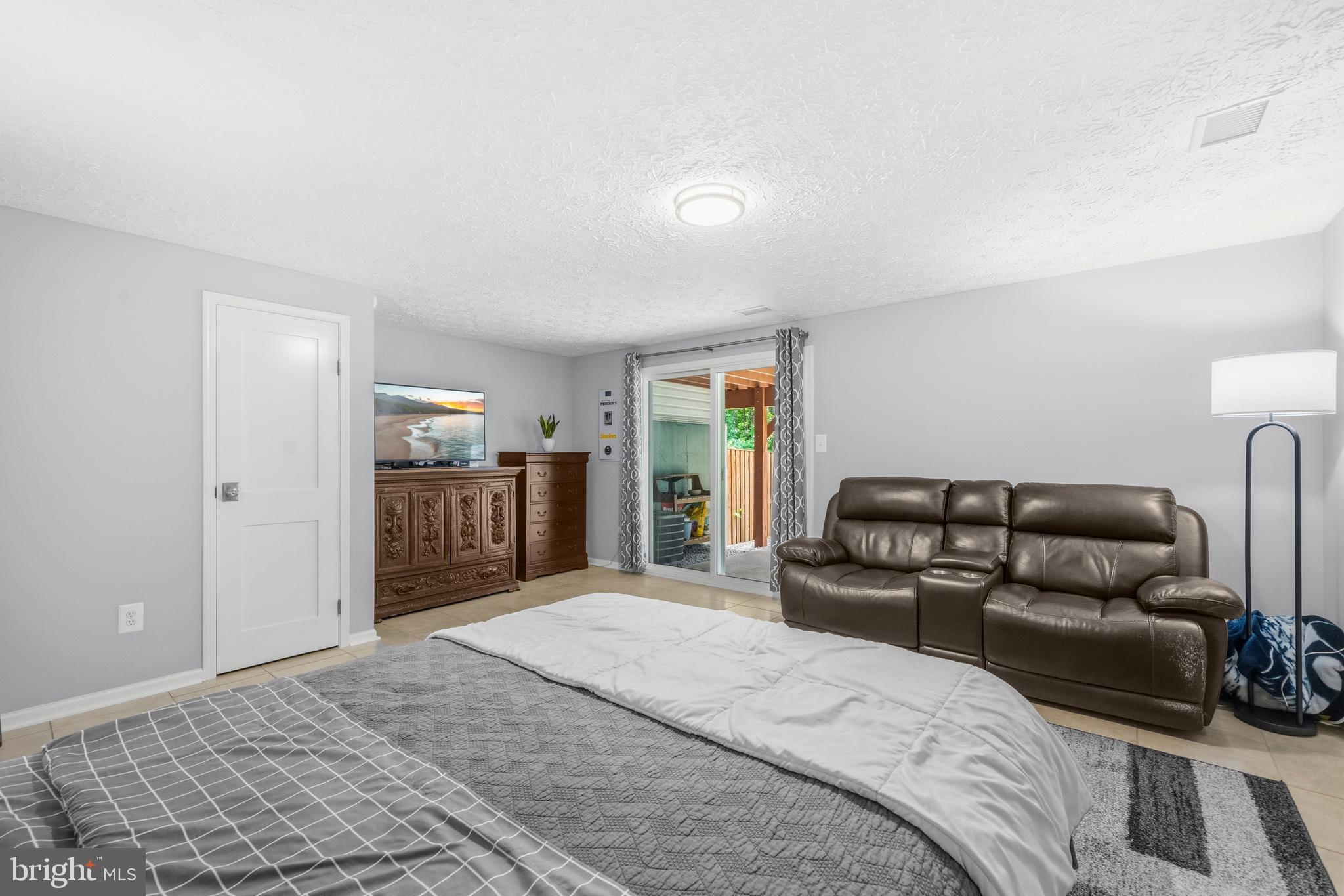 KEENE MILL VILLAGE - Residential