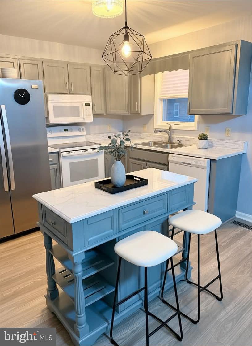 TRIMBLE FIELDS - Residential