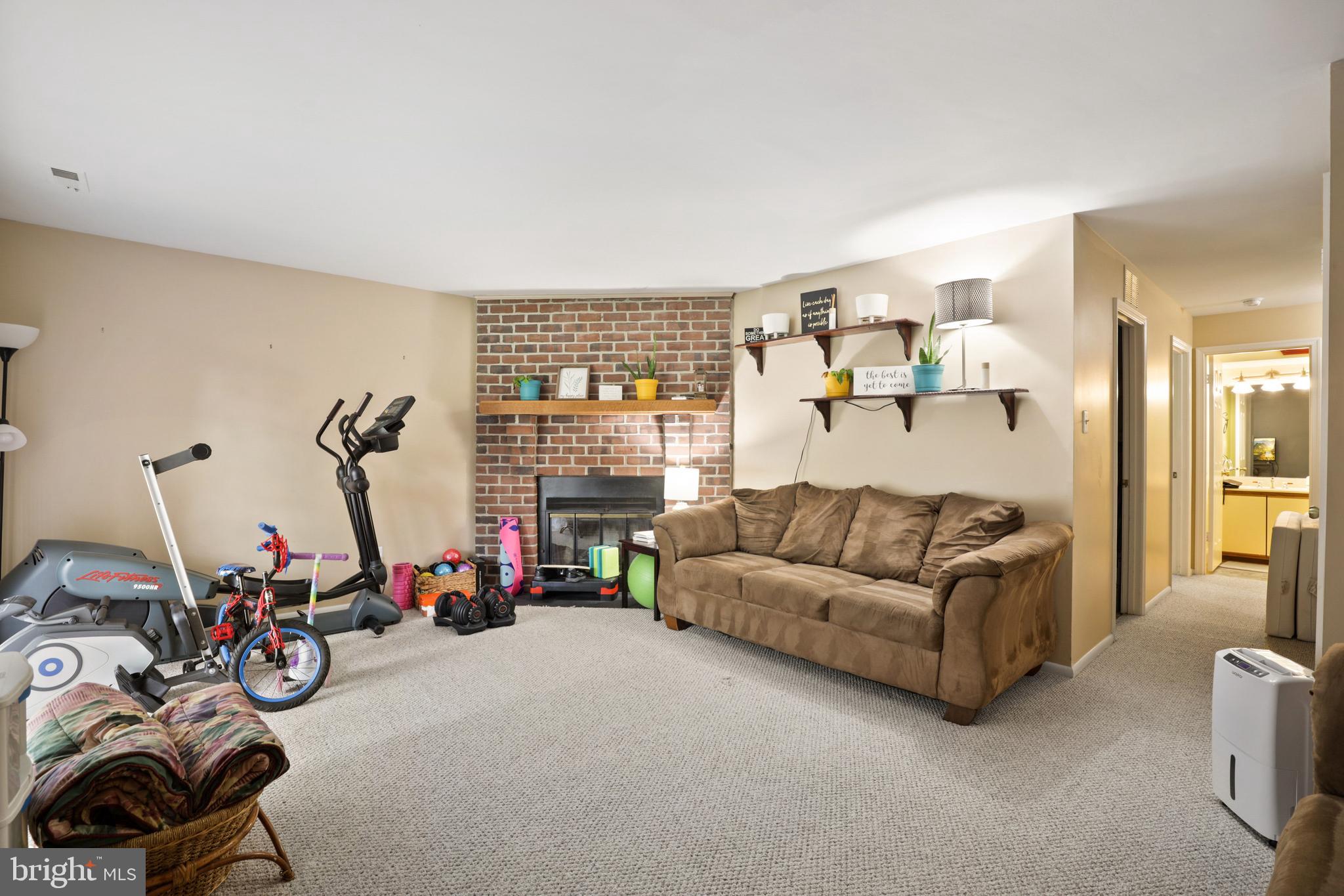 LOVETON FARMS - Residential