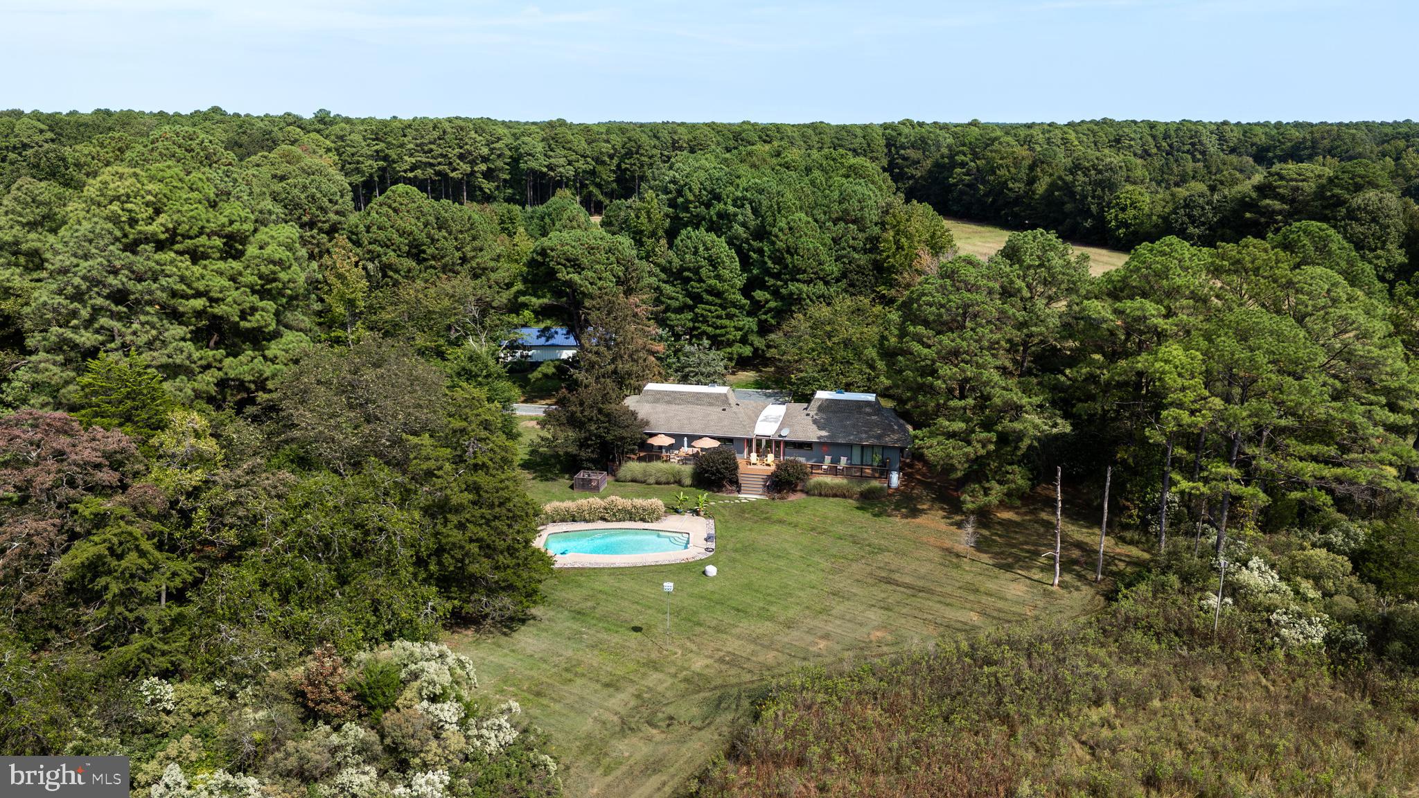 CHURCH NECK - Residential
